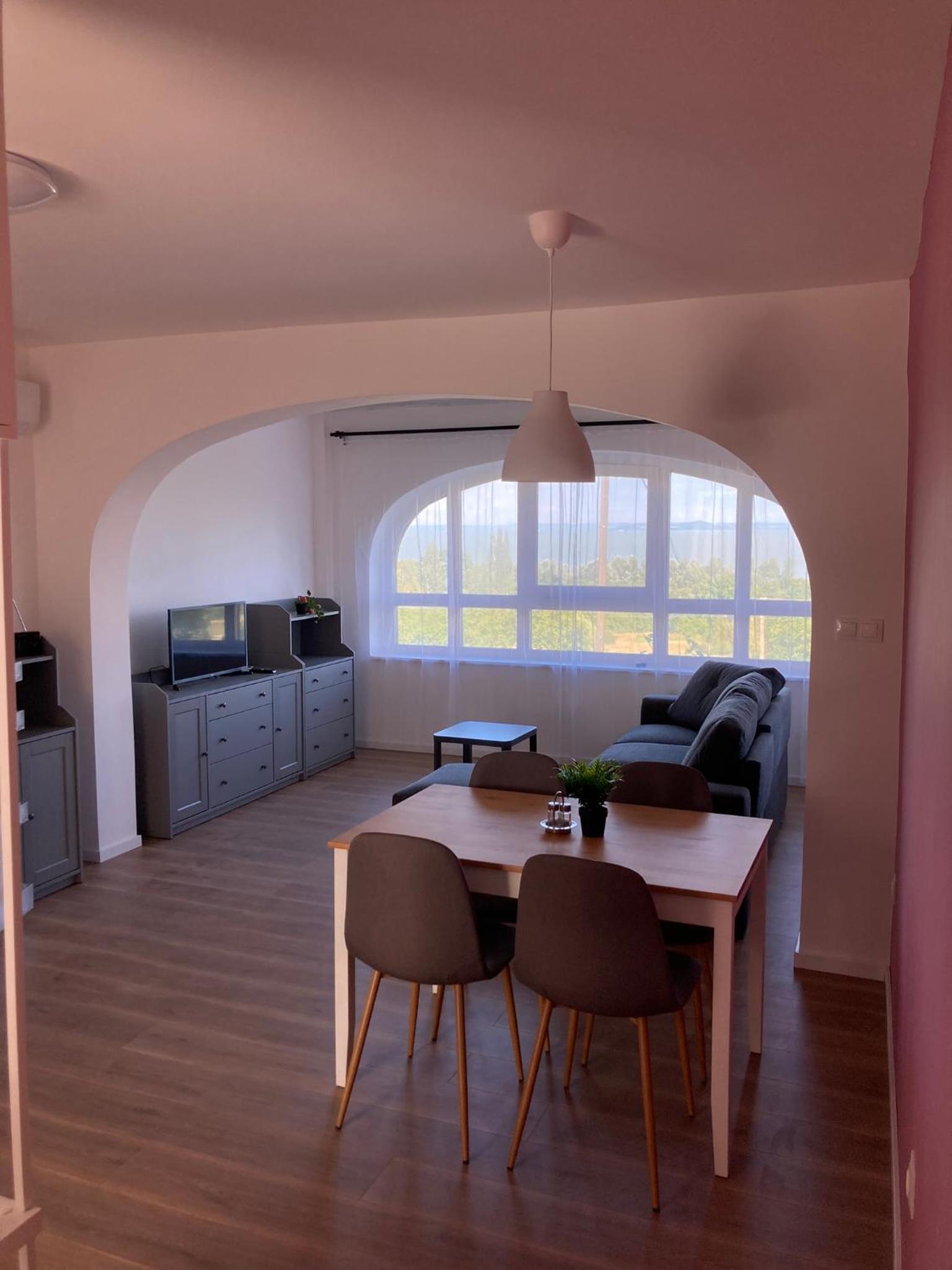 Apartment with Terrace photo 2