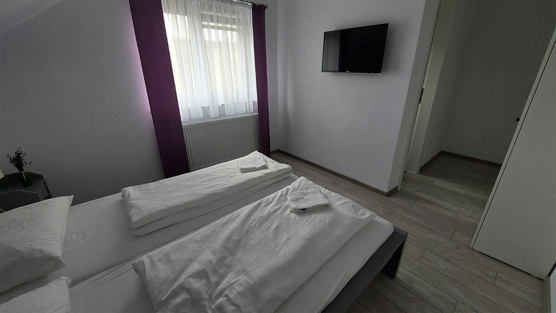 Standard Double Room photo 3