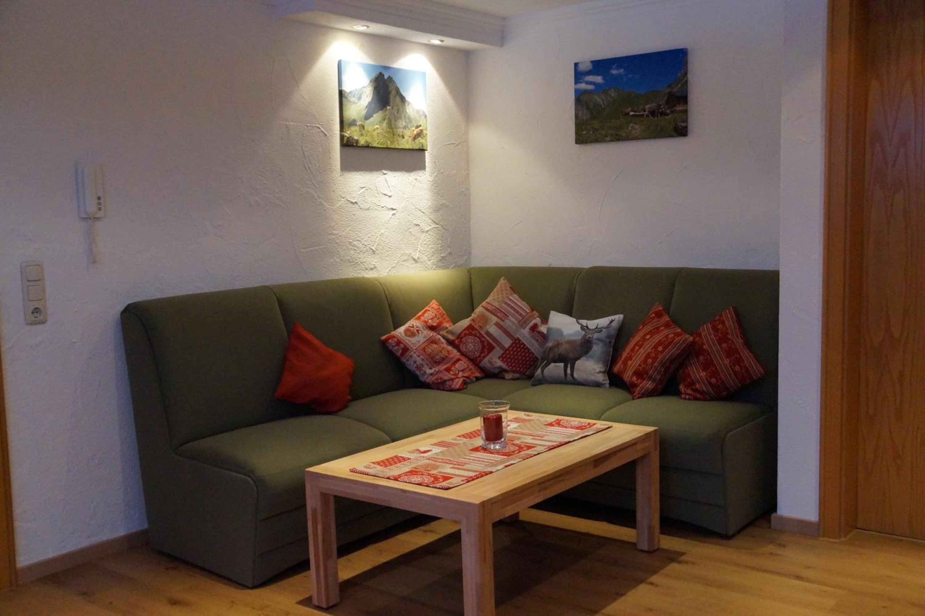 Apartment with Mountain View photo 1