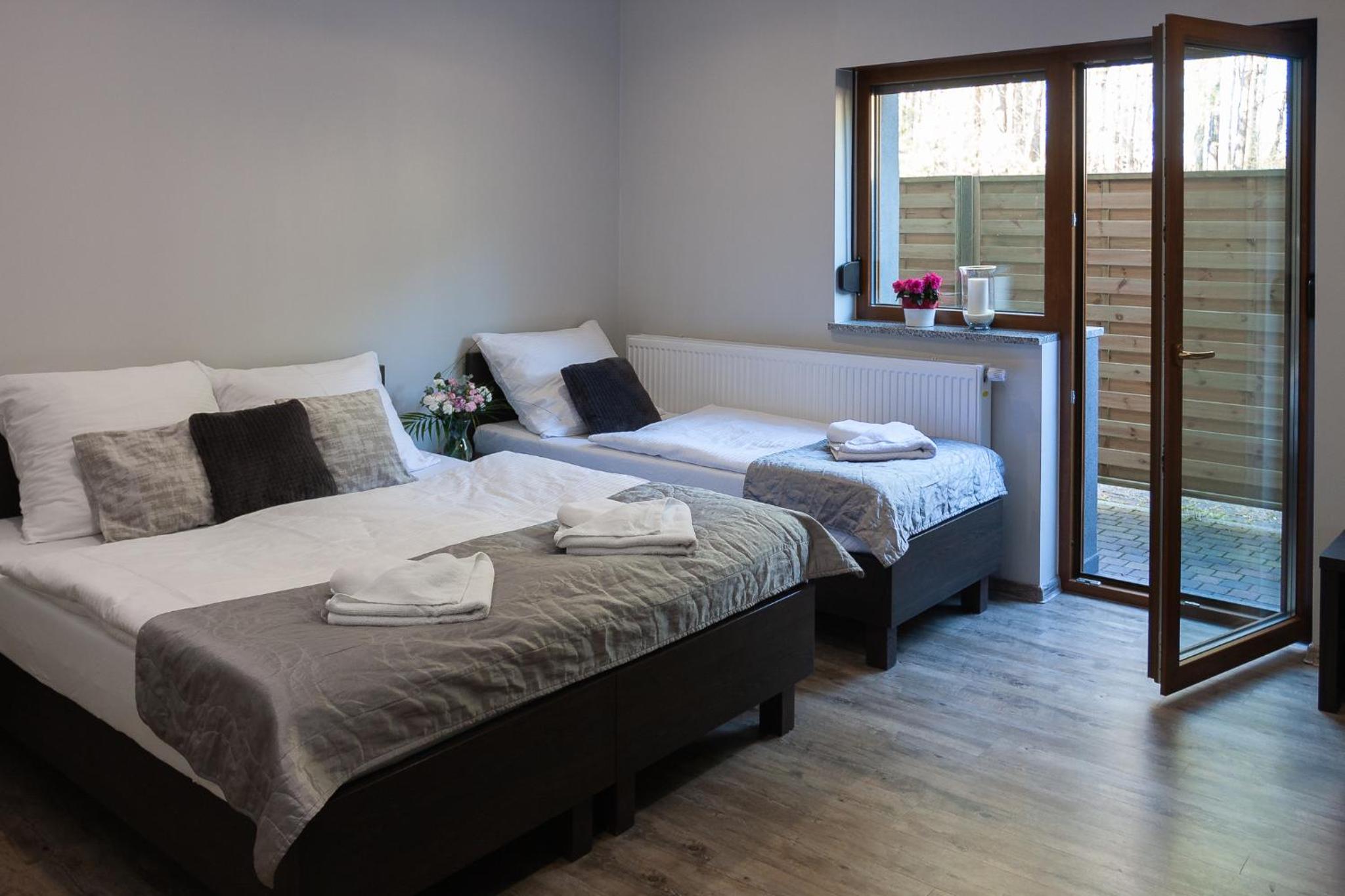 Superior Quadruple Room - Photo 3