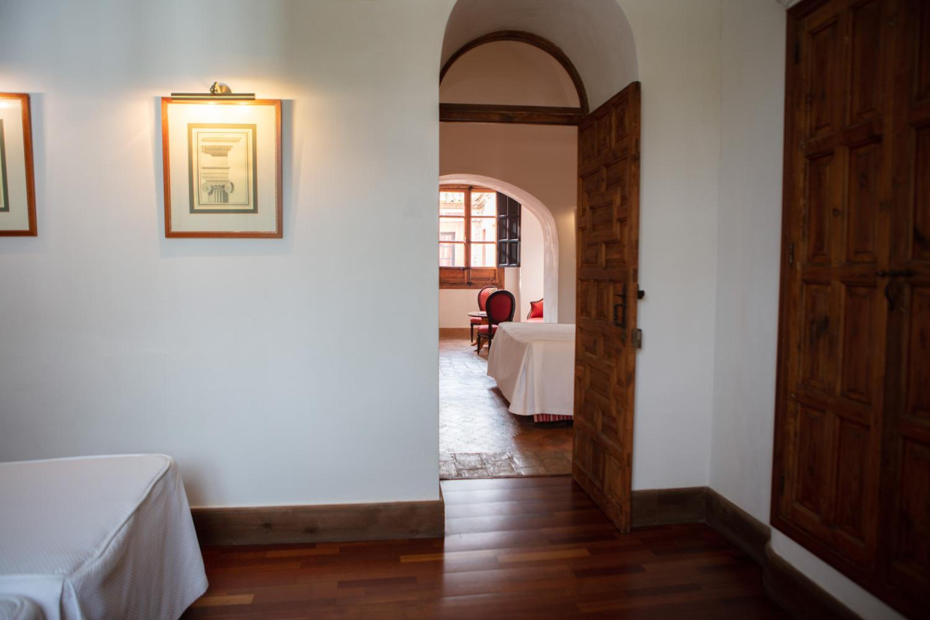 Family Room - Photo 9