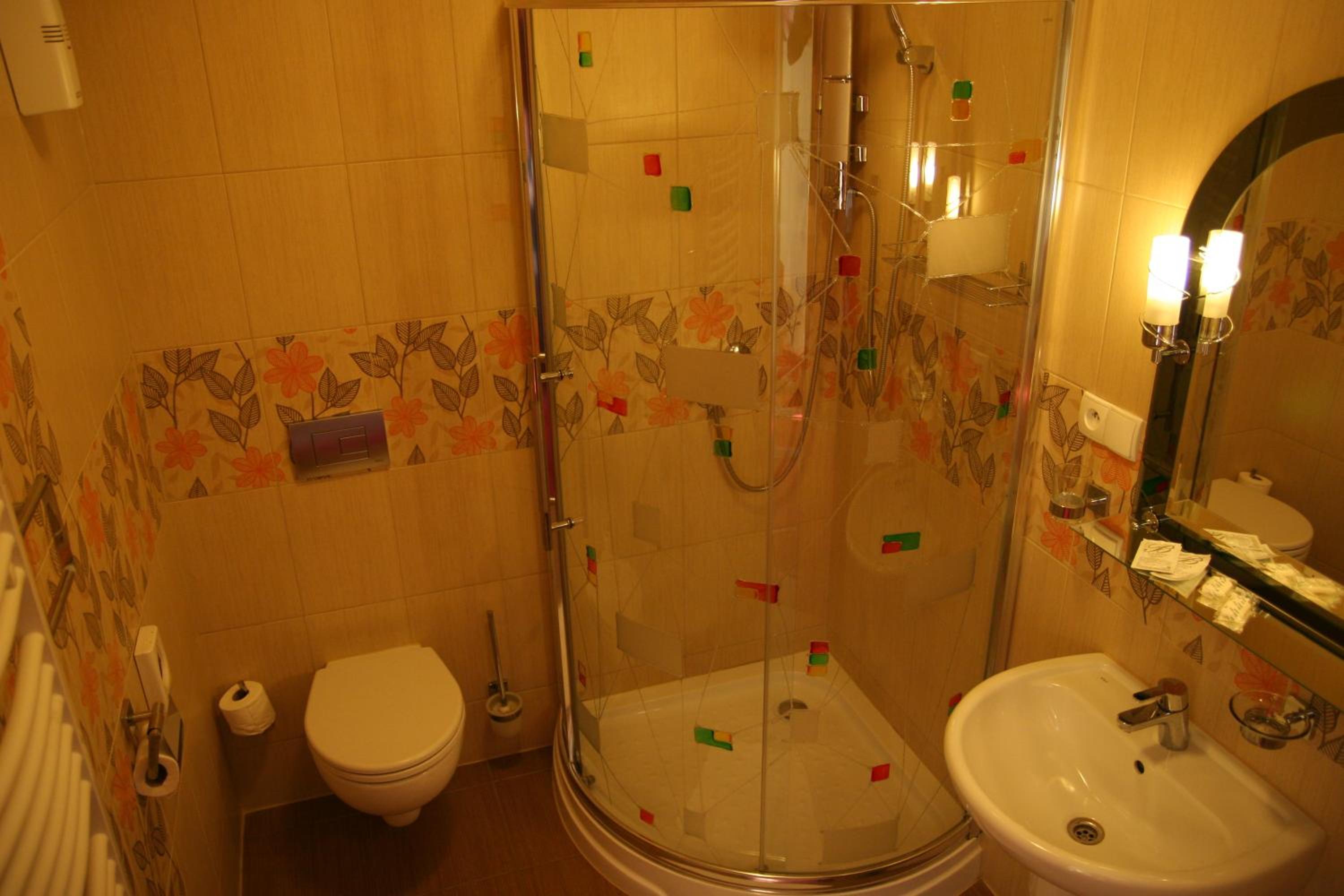 Standard Twin Room - Photo 27