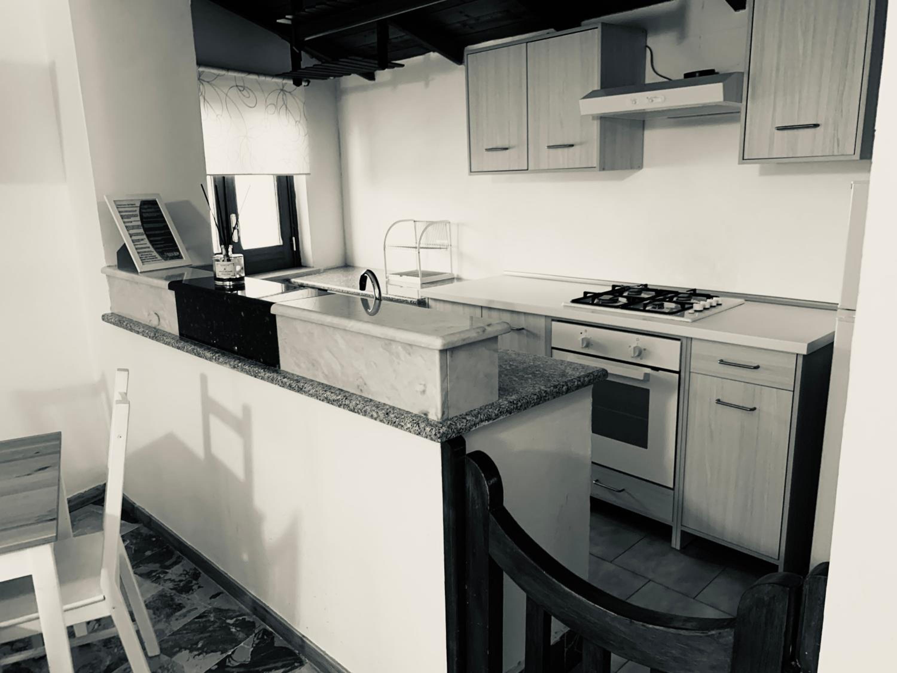 Superior Studio (4 Adults) - Photo 12