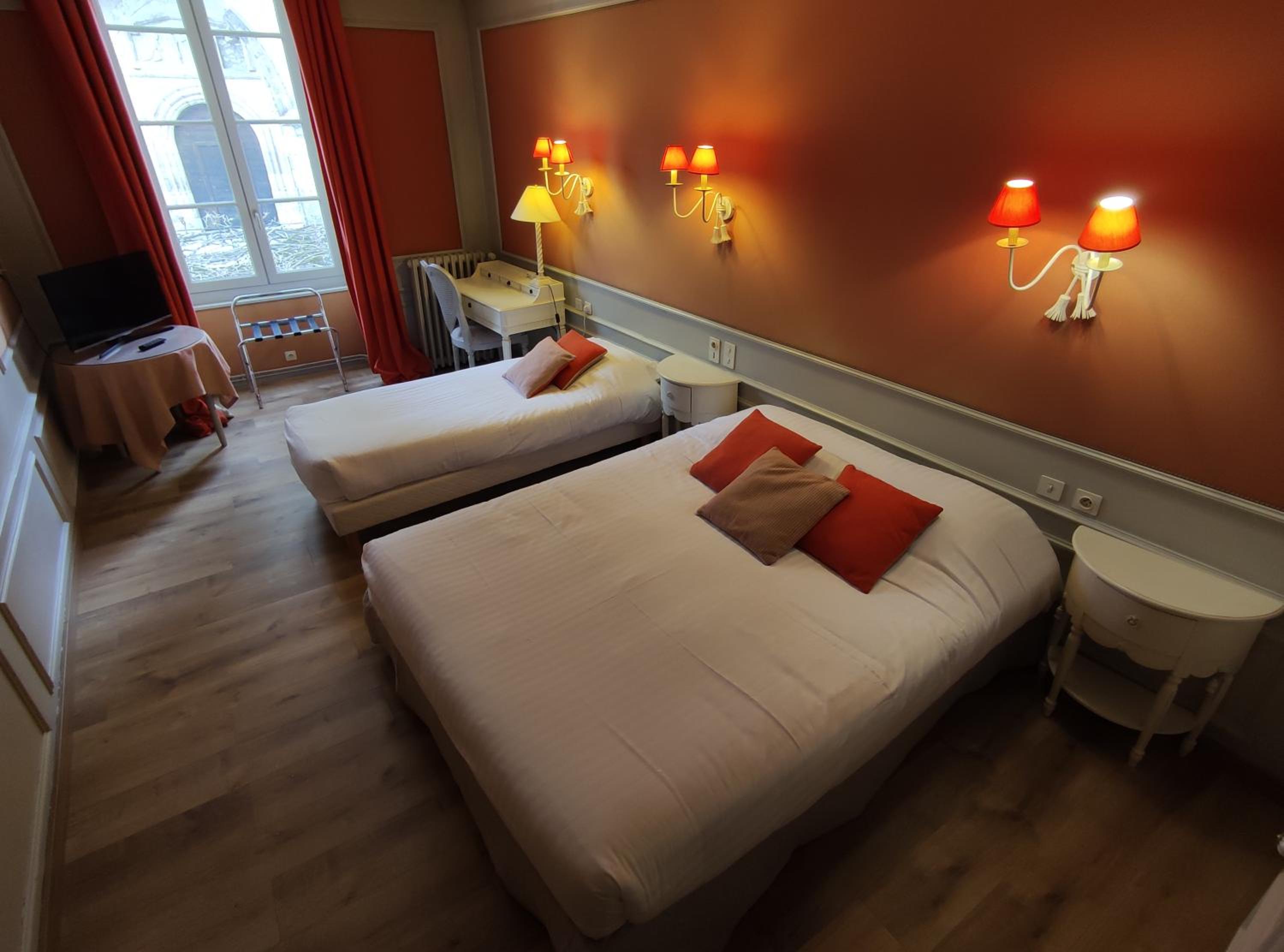 Comfort Triple Room photo 2