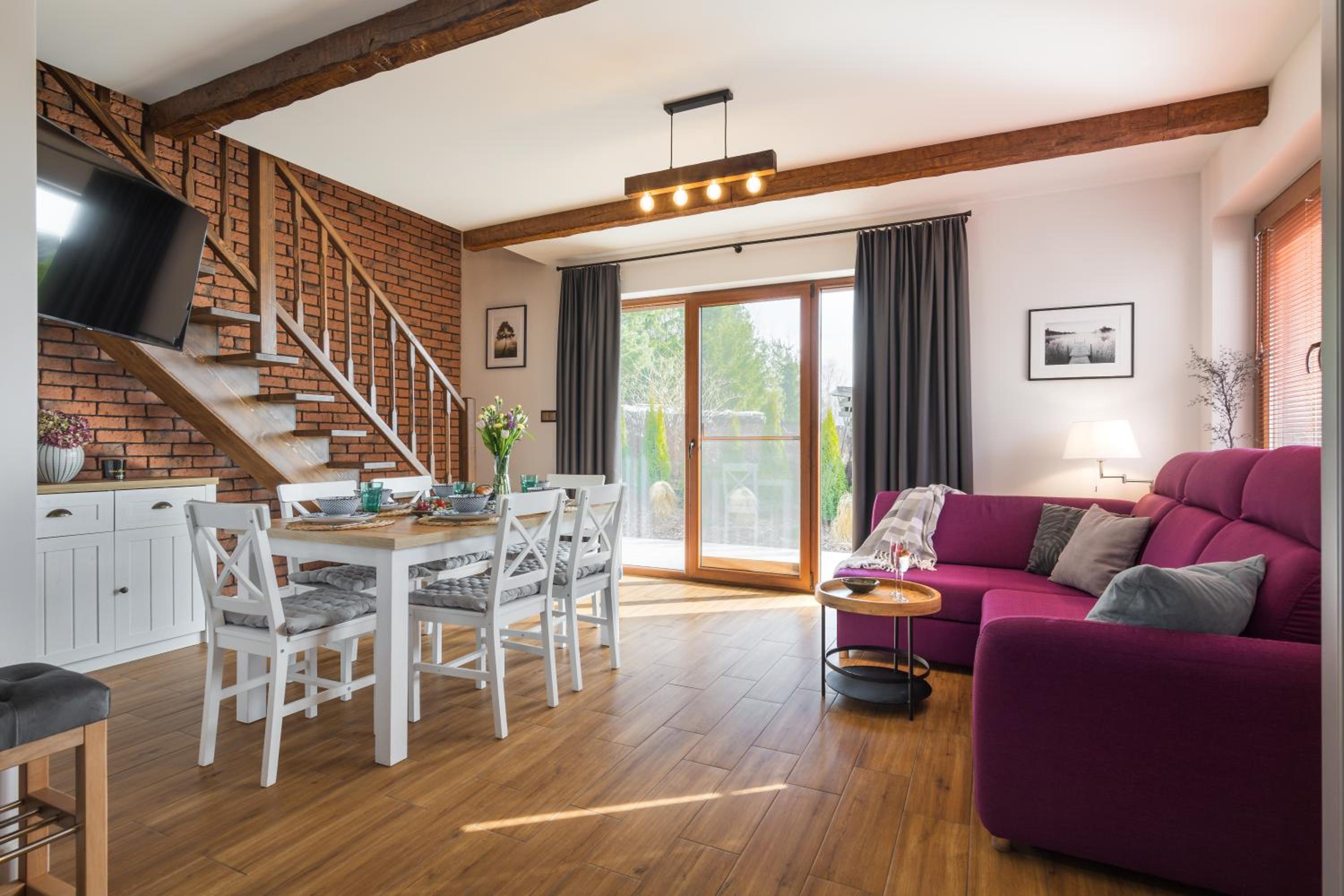 One-Bedroom House photo 1