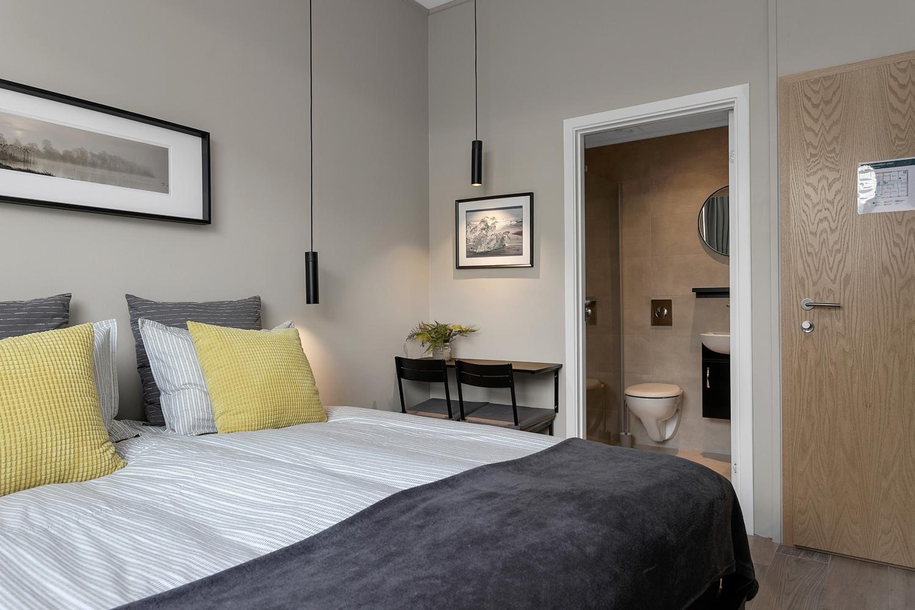 Double Room with Private Bathroom photo 1