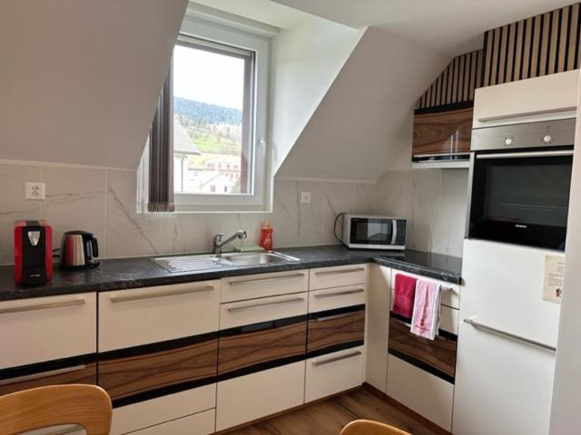 Two-Bedroom Apartment - Photo 3