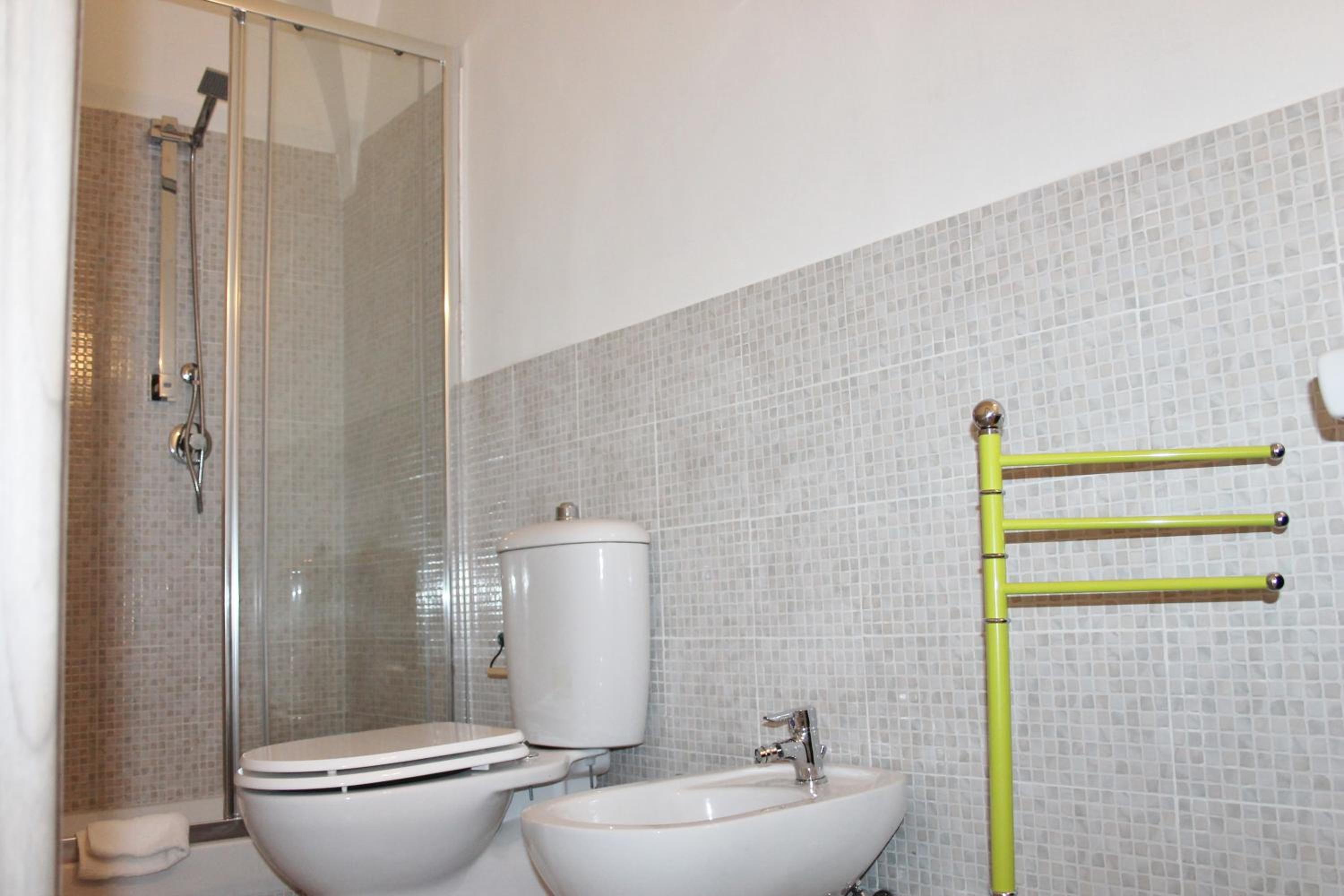 Triple Room - Photo 10