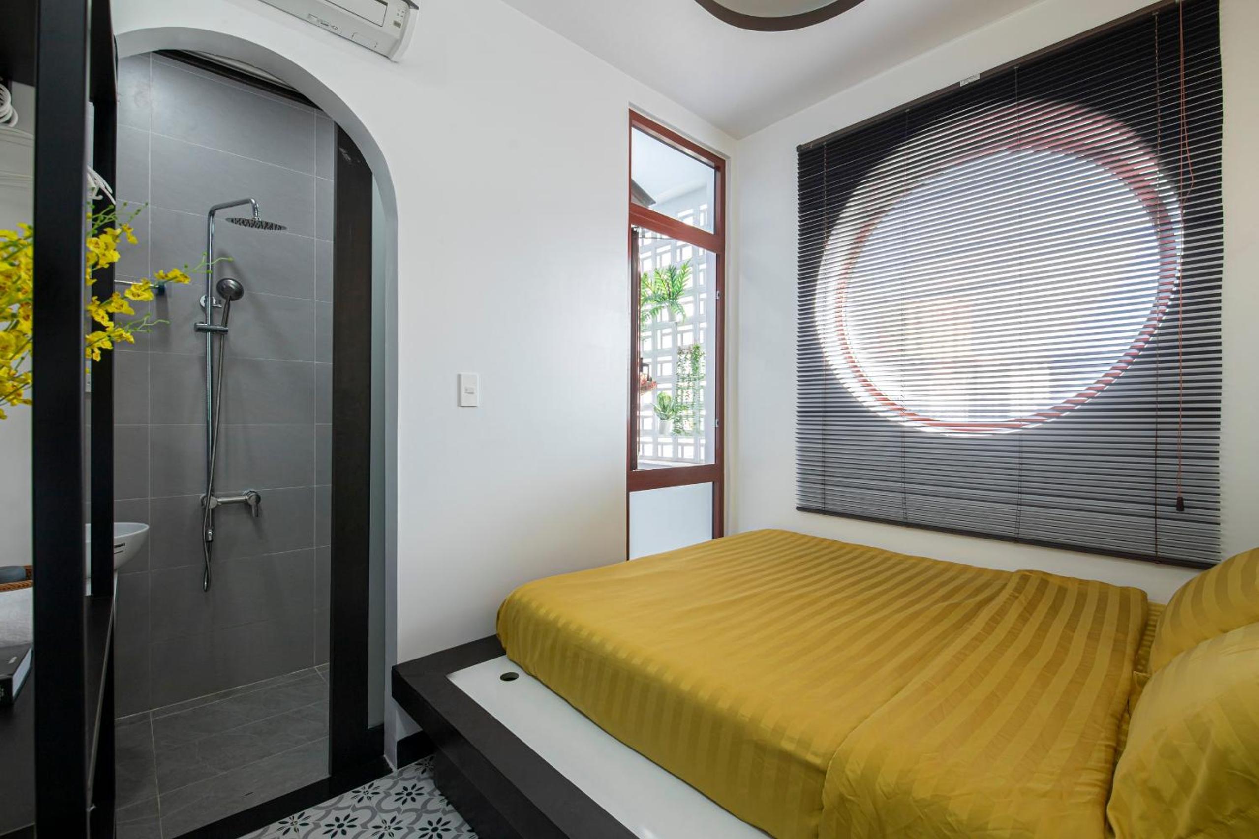 Double Room with Mountain View