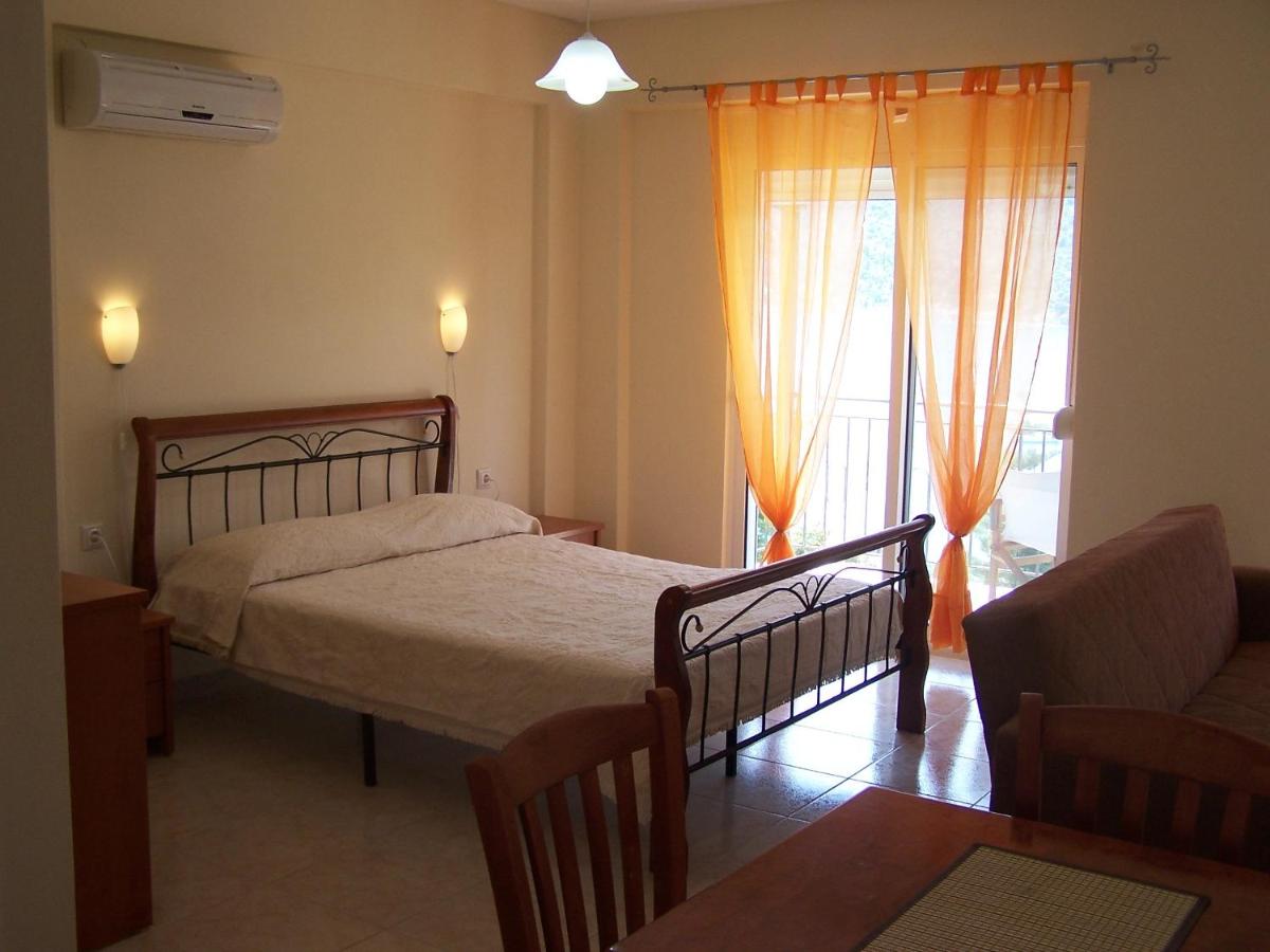 Studio with Sea View photo 1