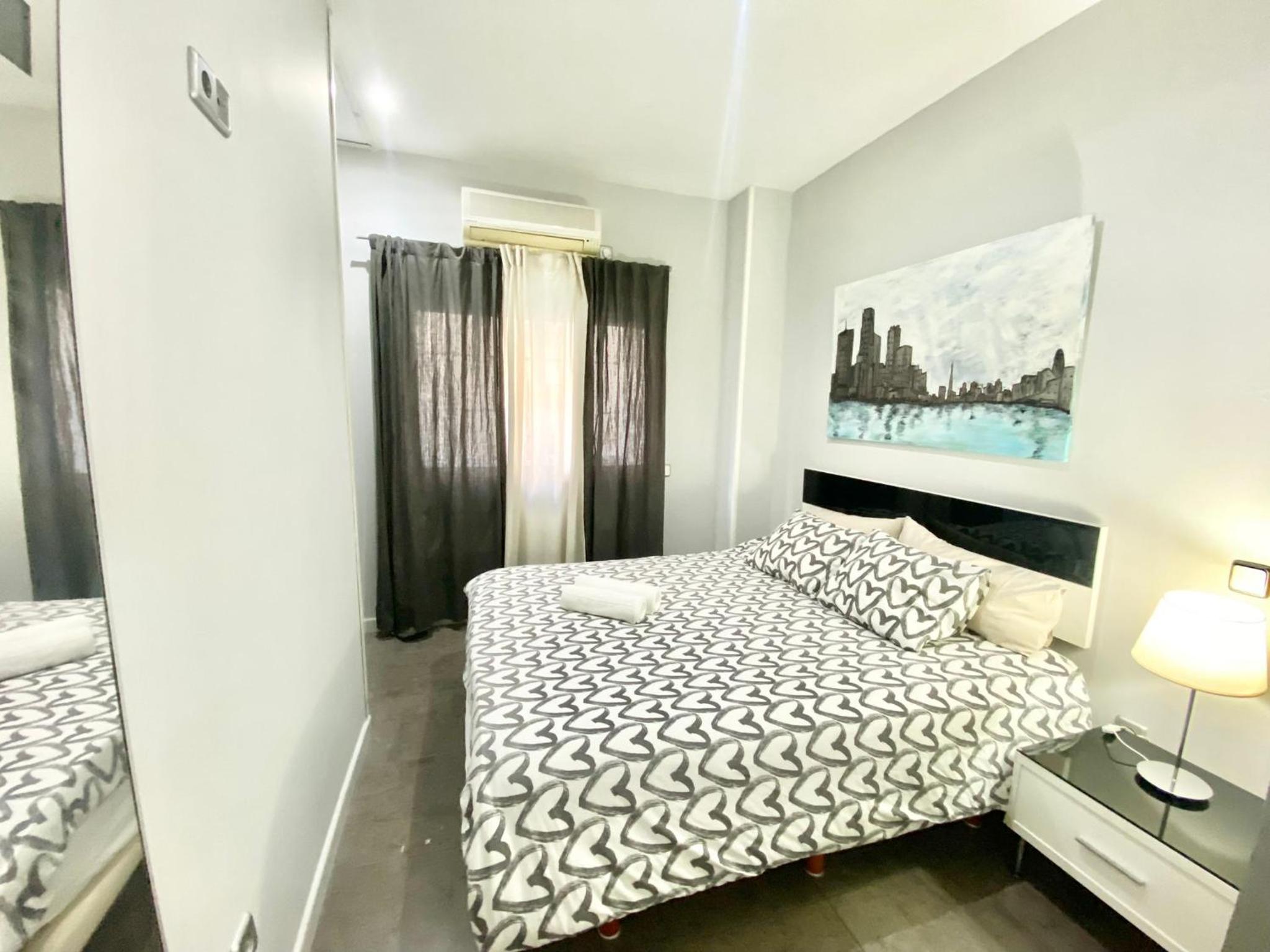 One-Bedroom Apartment - Photo 10