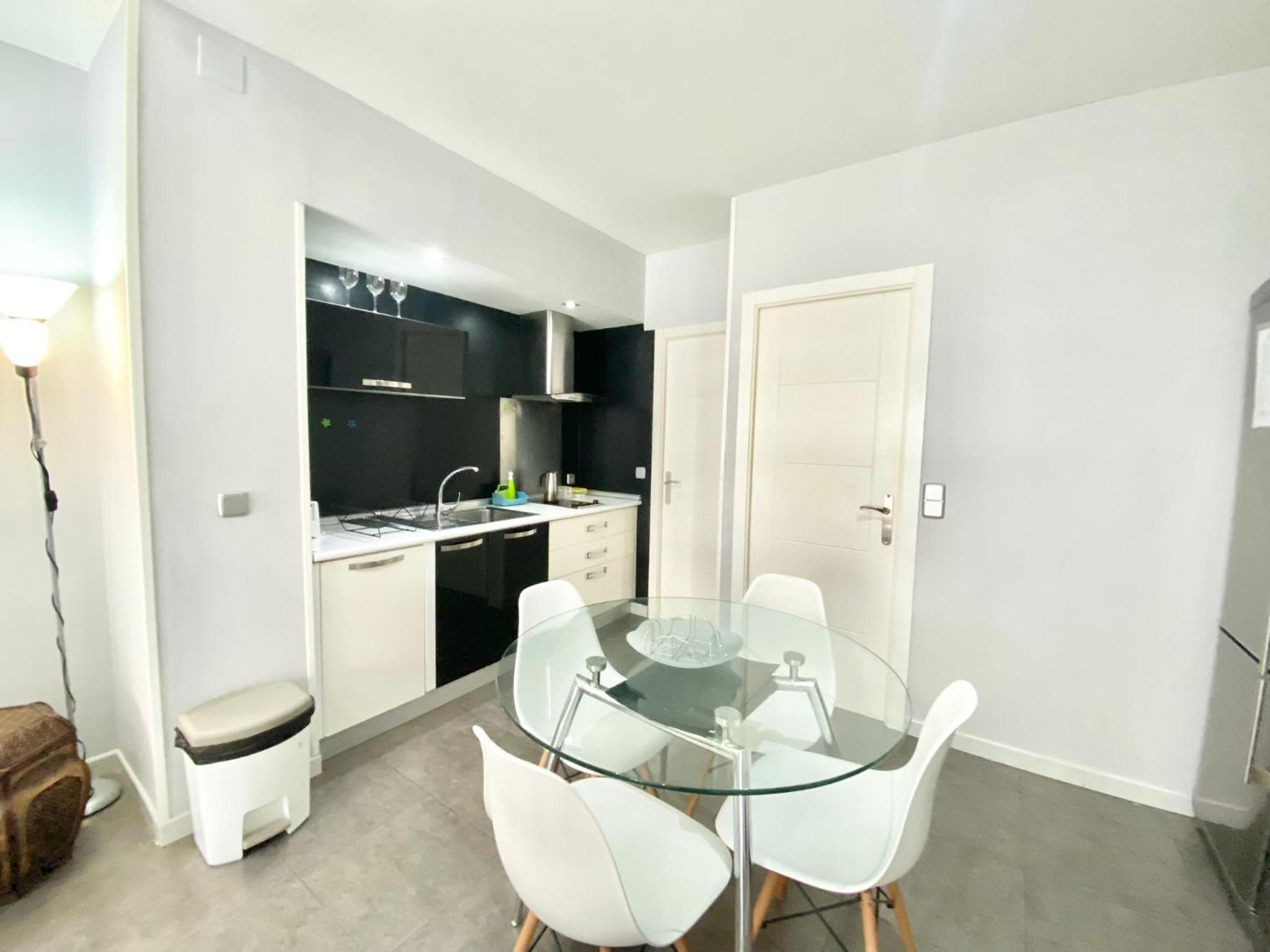 One-Bedroom Apartment - Photo 13