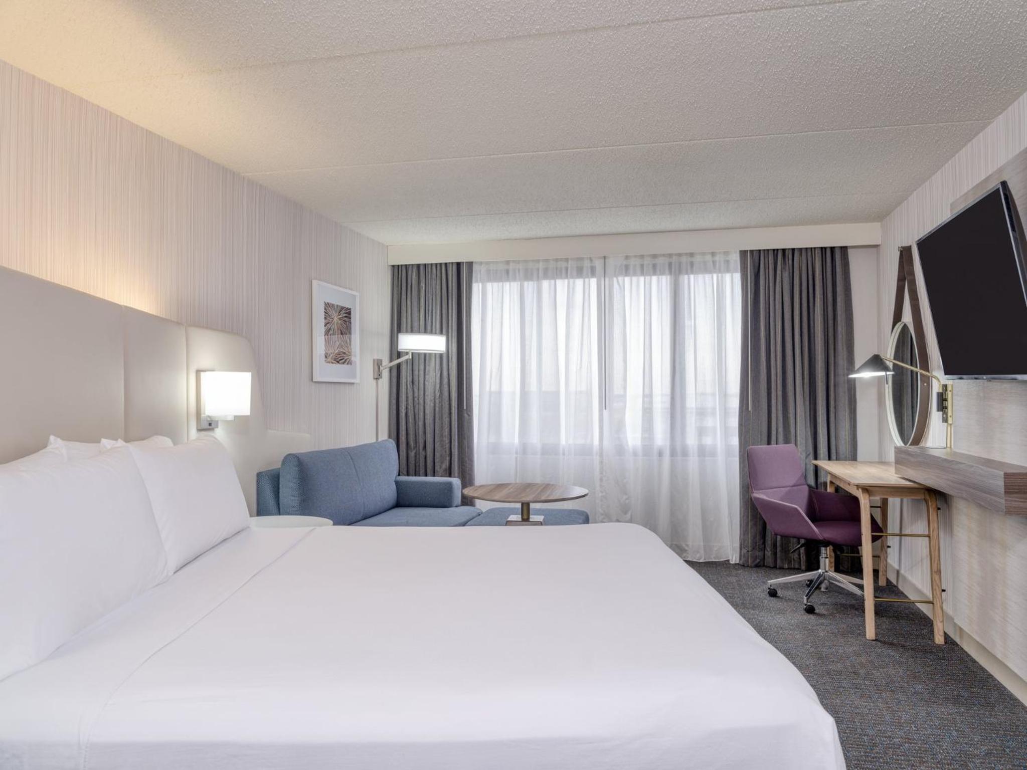Standard King Room - Photo 1
