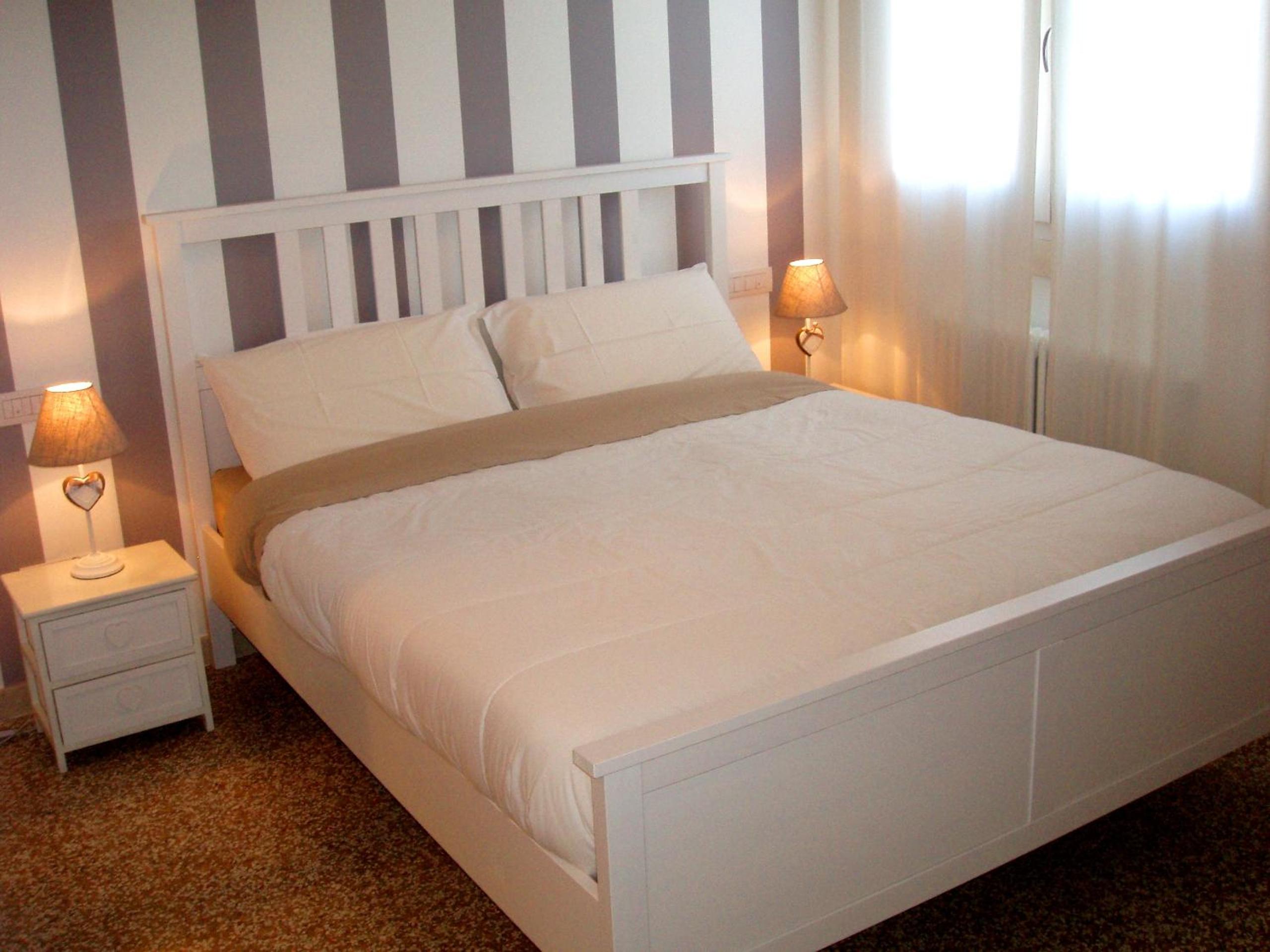 Double Room - Photo 2