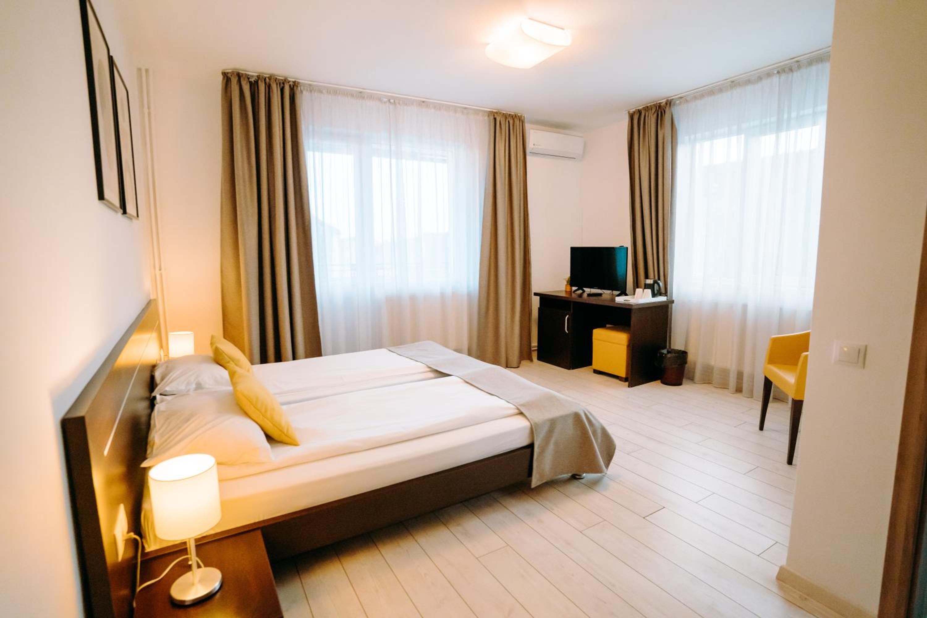 Twin Room with Balcony