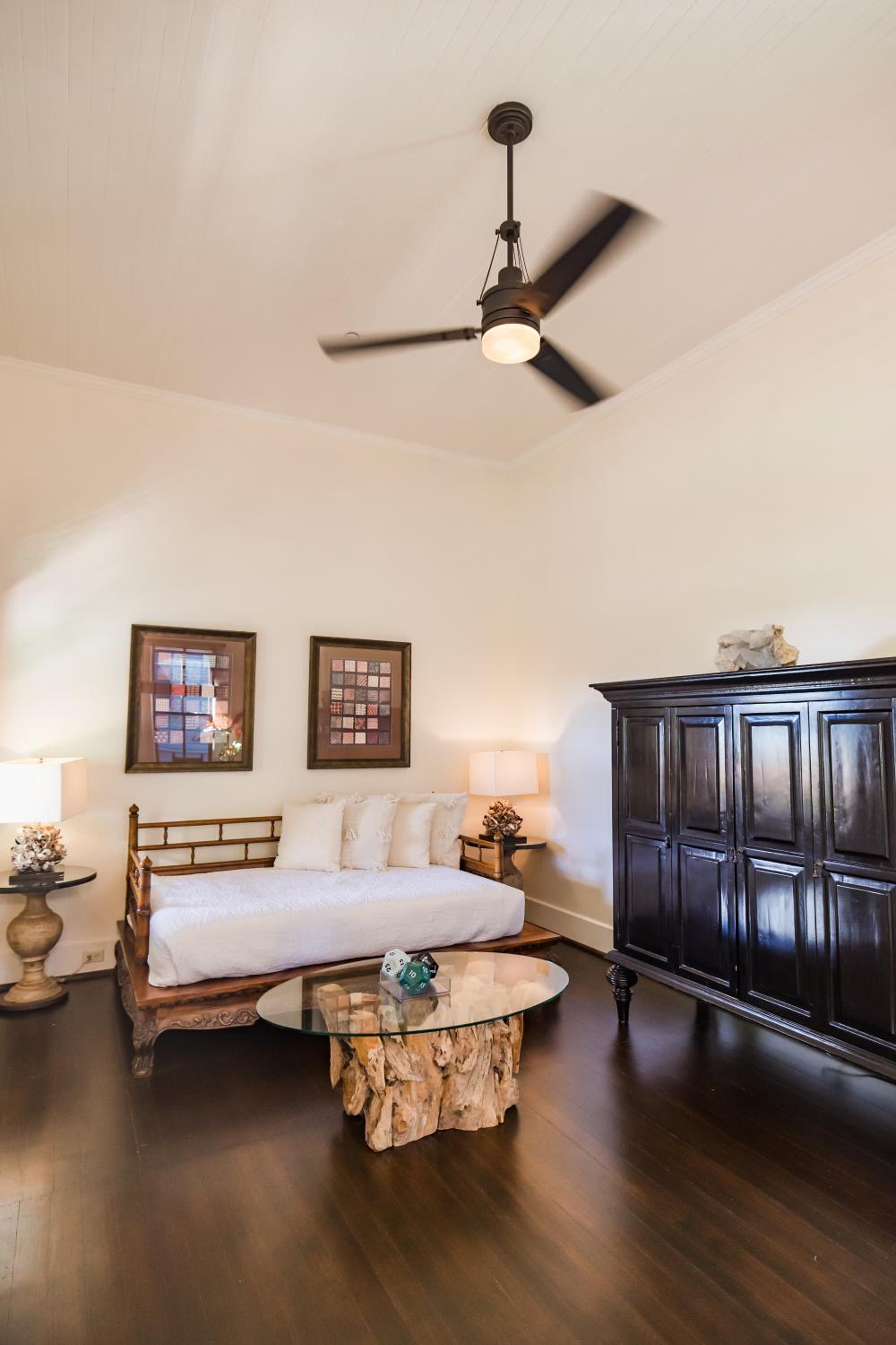  King Suite with Partial Ocean View - Photo 10