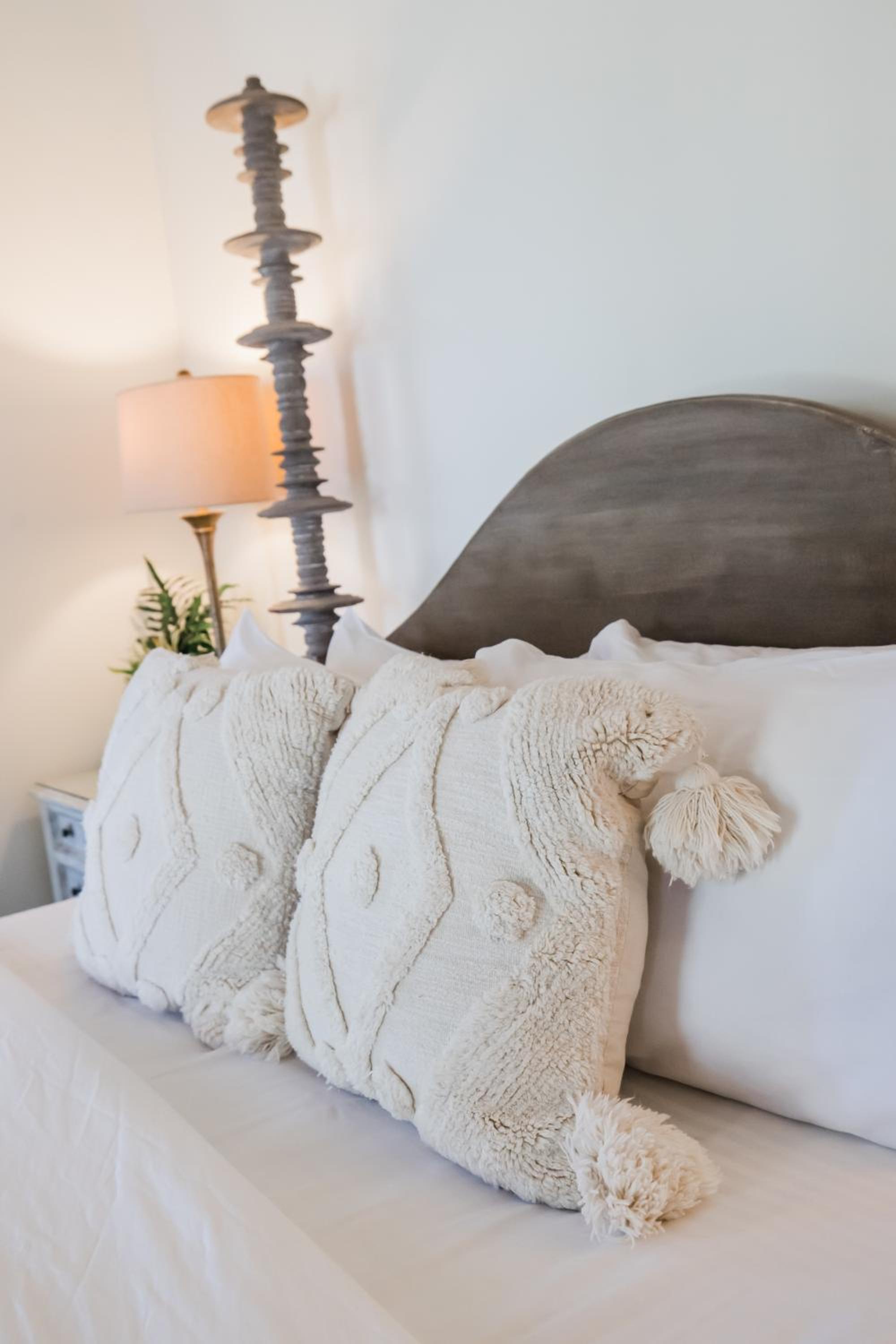 King Suite with Partial Ocean View - Photo 4