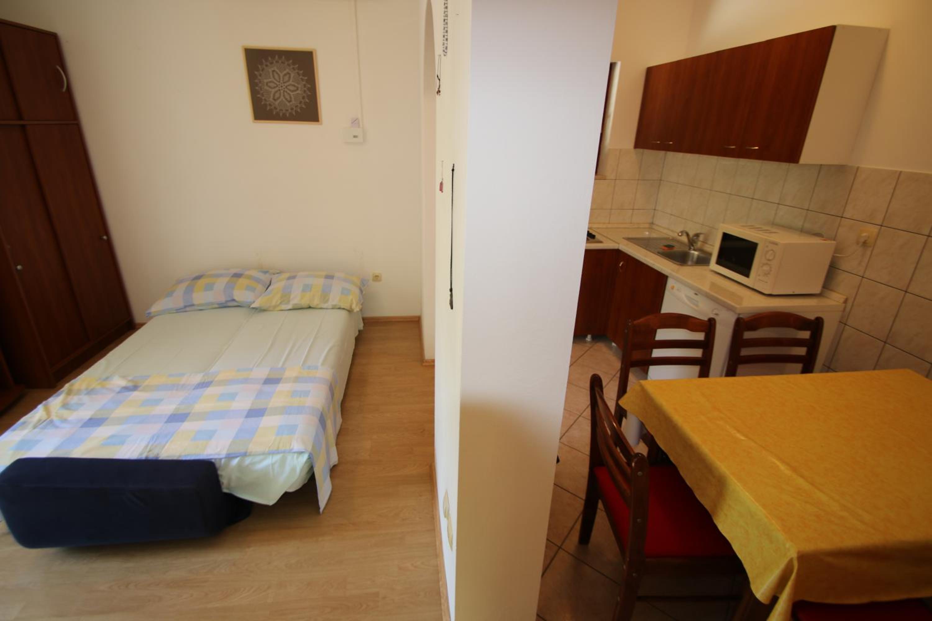 Apartment with Mountain View photo 1