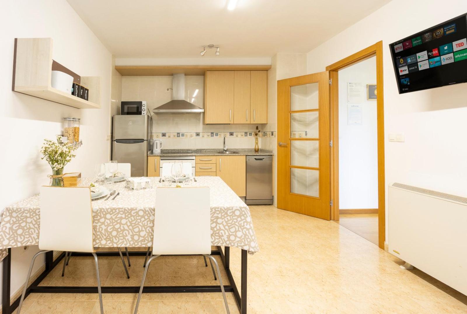 Apartment - Photo 32