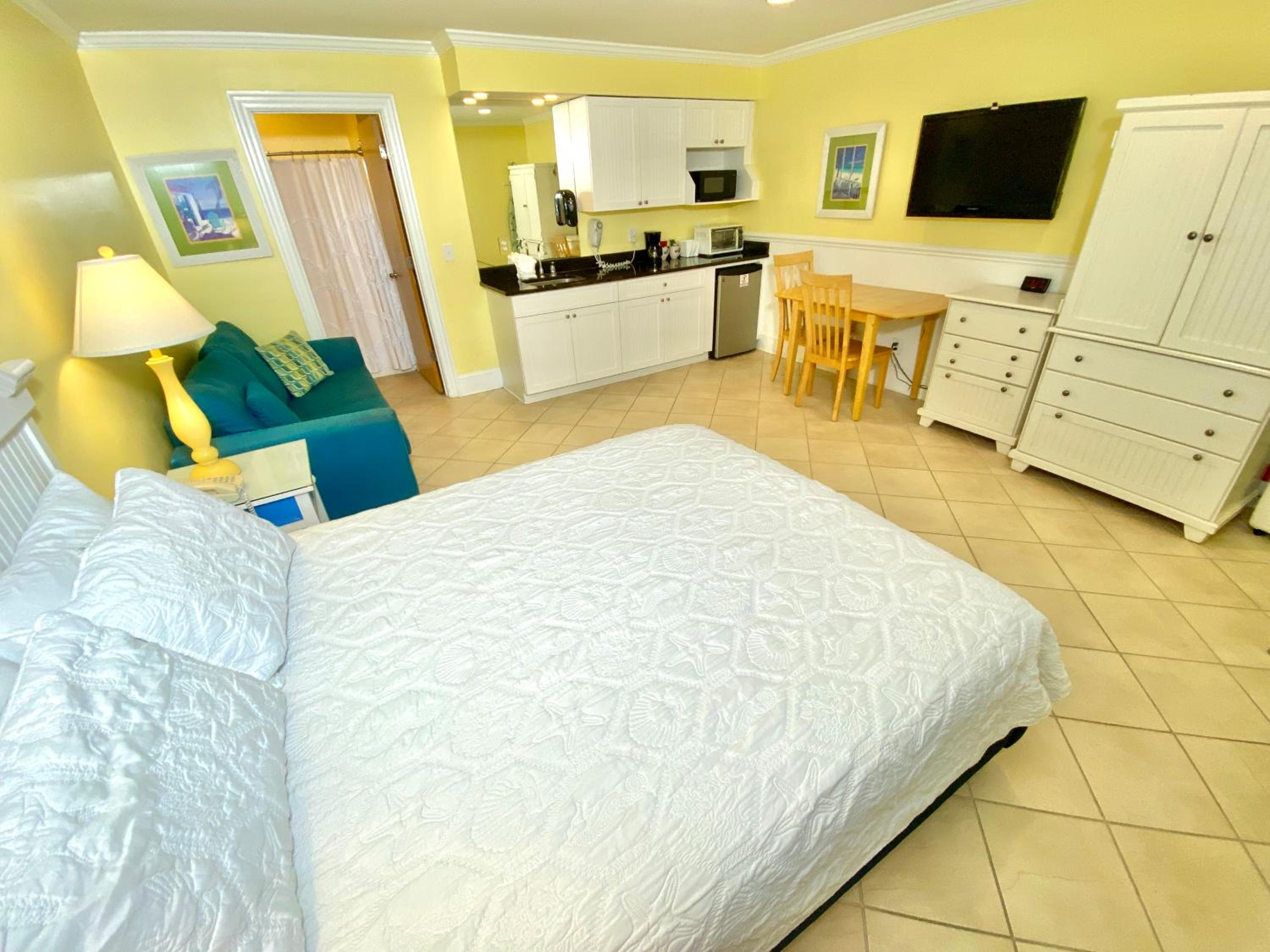 Queen Suite