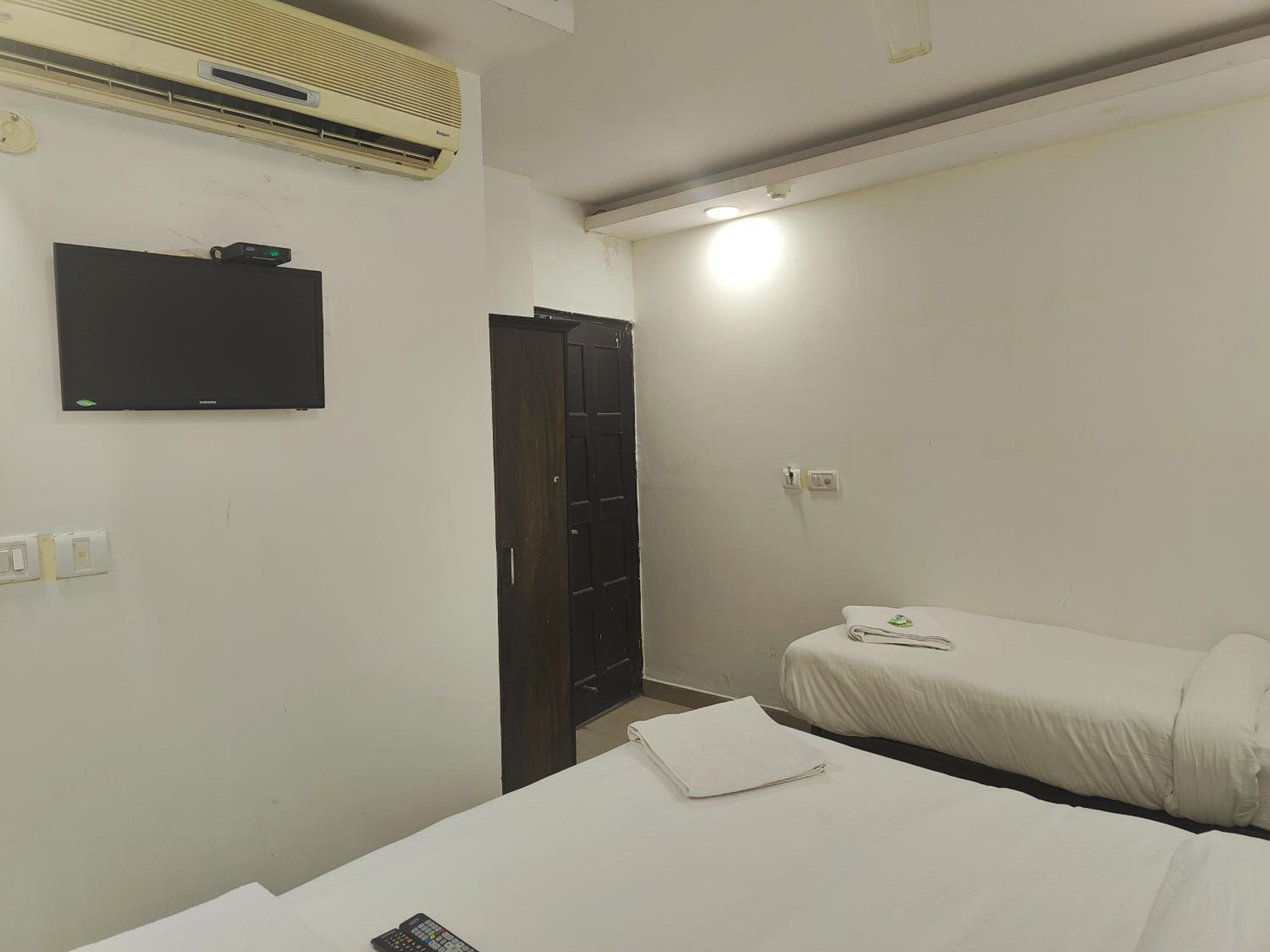 Deluxe Triple Room photo 1