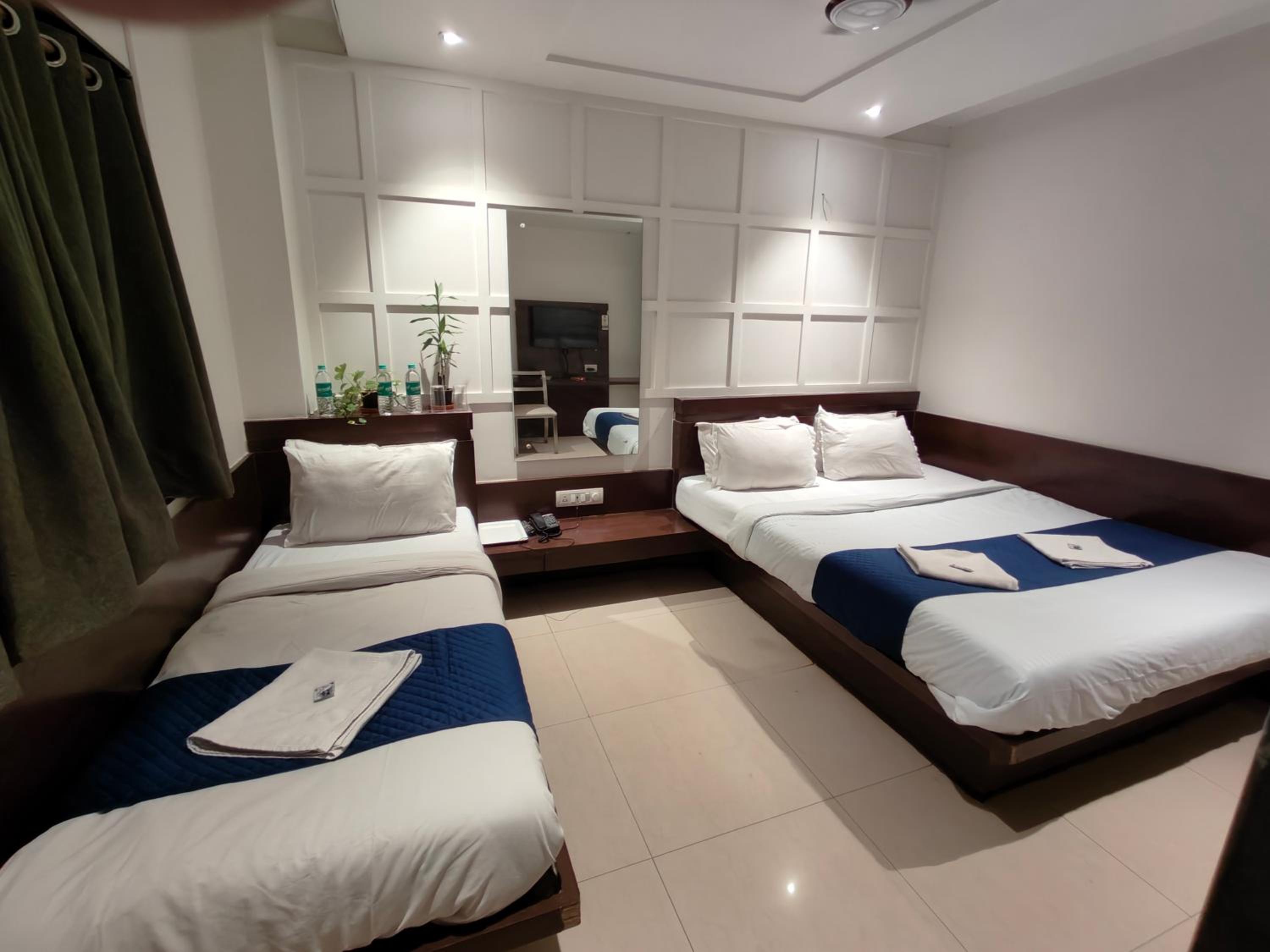 3 Bed Non A/C Room - Photo 2
