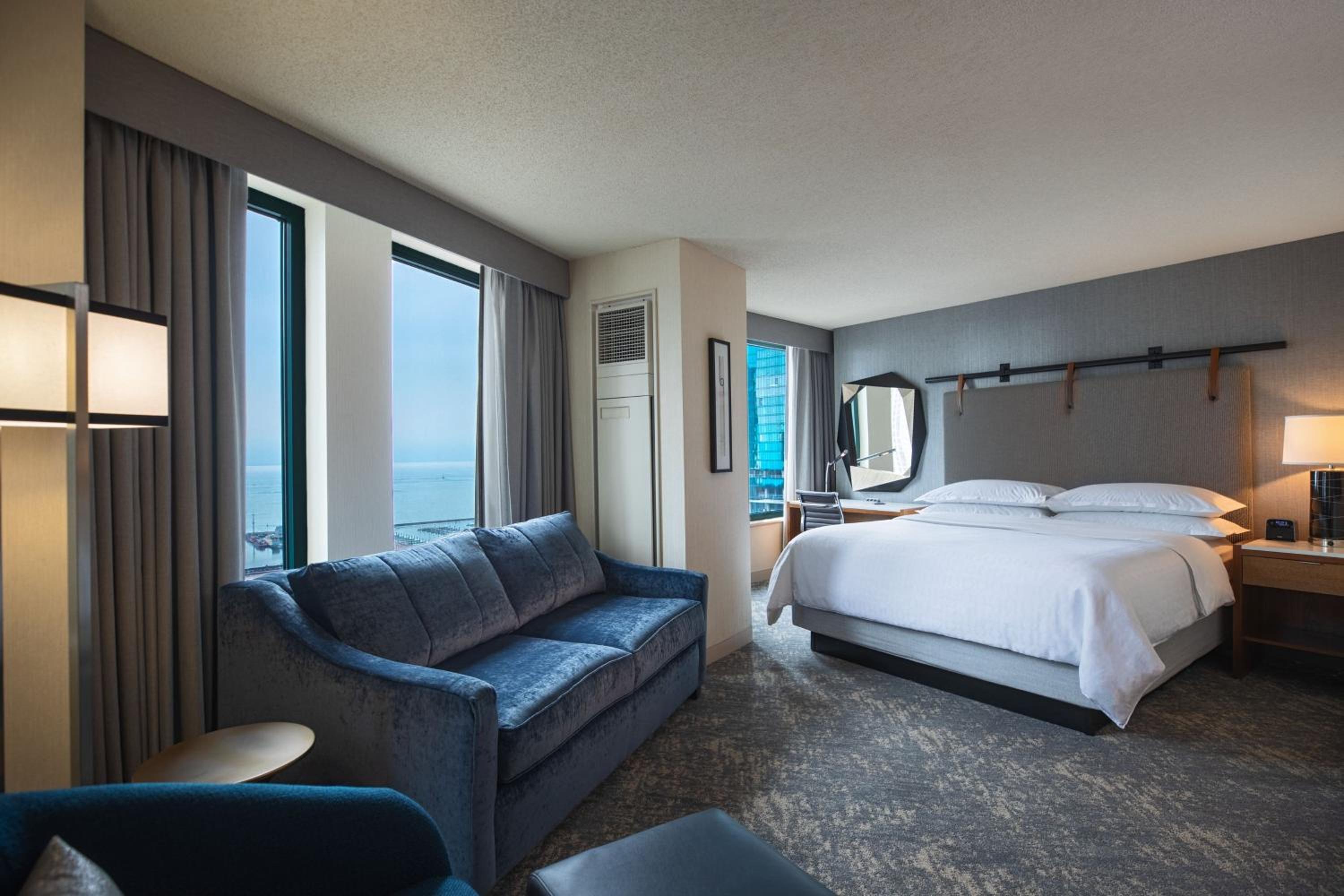 King Room with Lake View