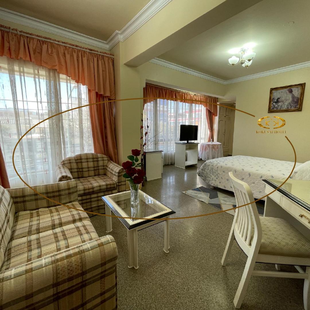 Suite with Spa Bath photo 2