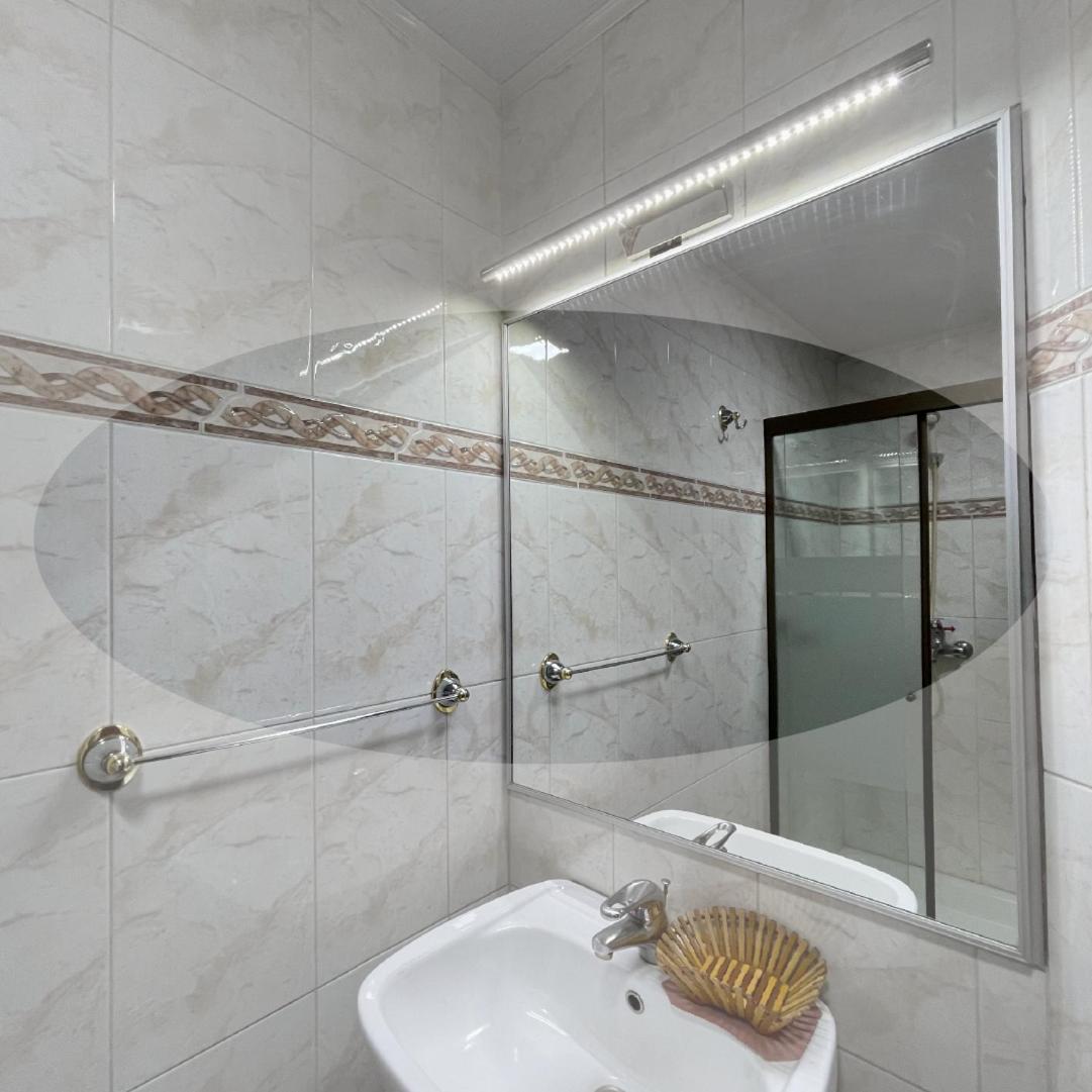 Triple Room with Private Bathroom photo 3