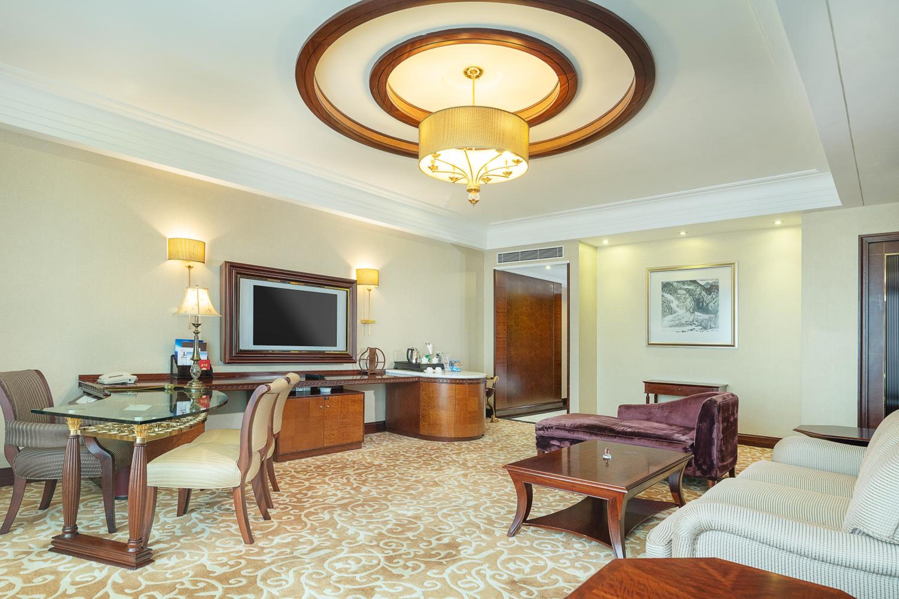 Executive King Room - Photo 1