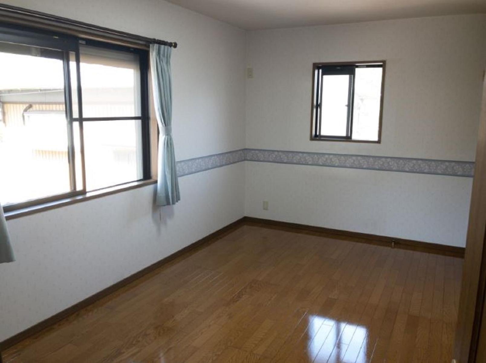 Two-Bedroom Apartment photo 2