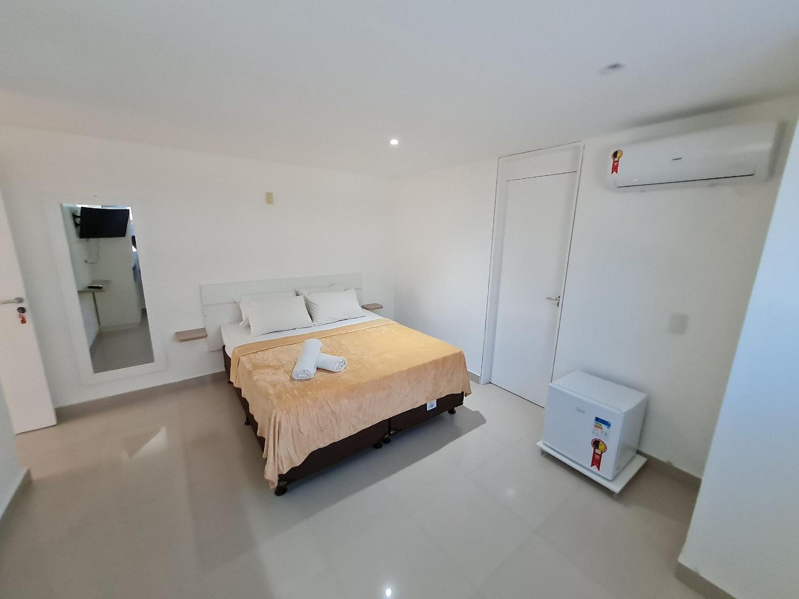 Deluxe Room - Photo 1