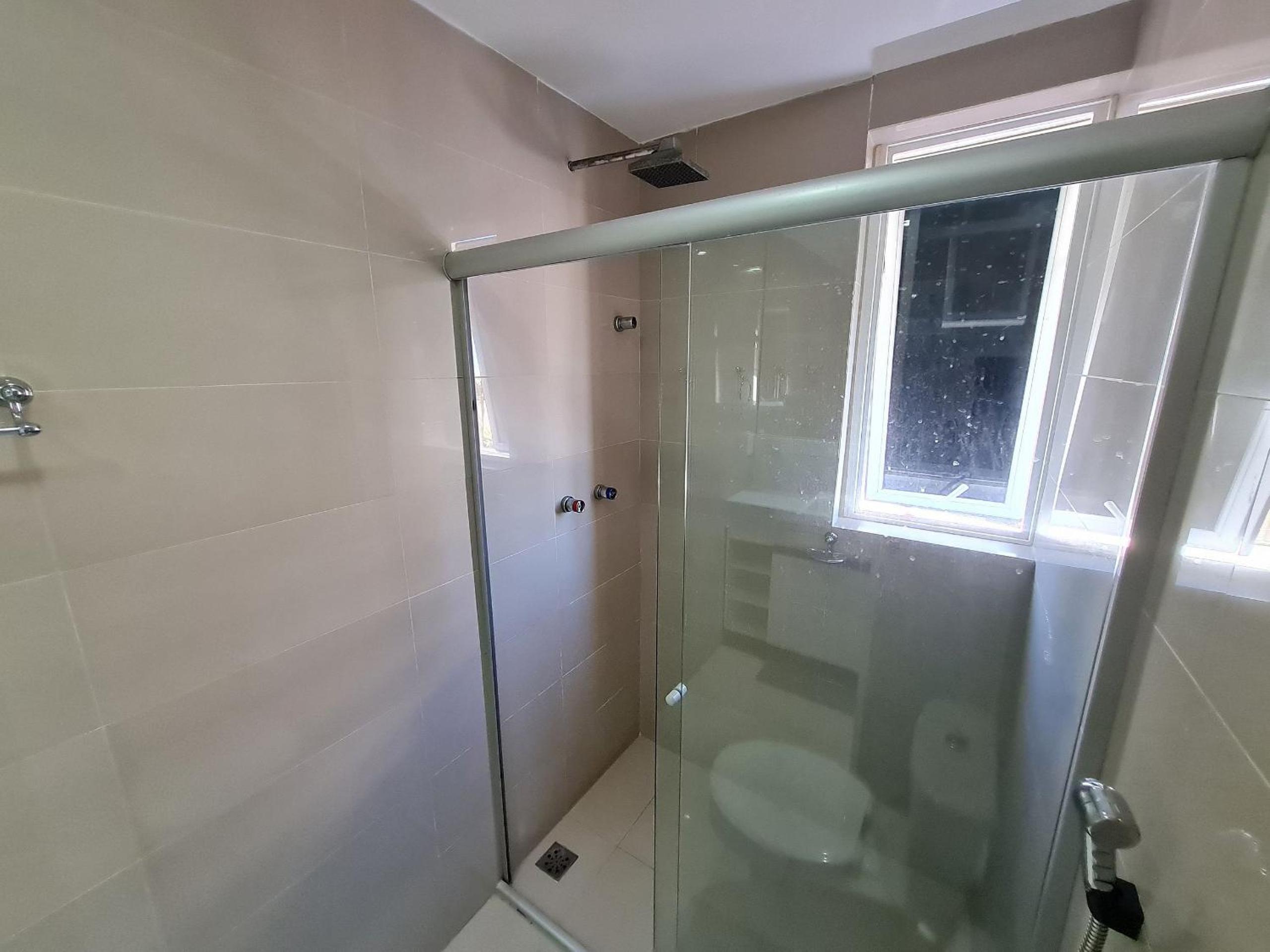 Deluxe Room - Photo 16