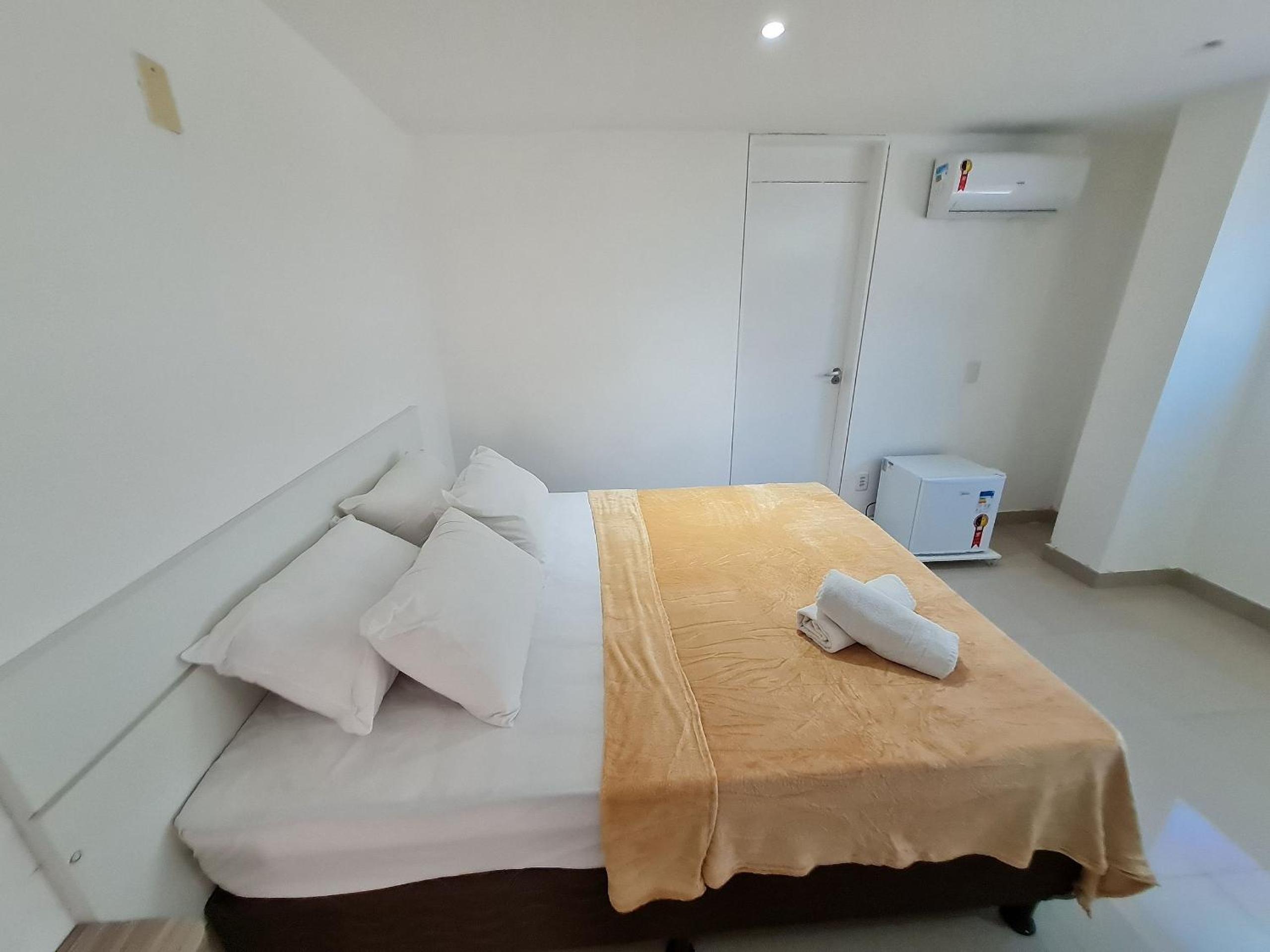 Deluxe Room - Photo 14