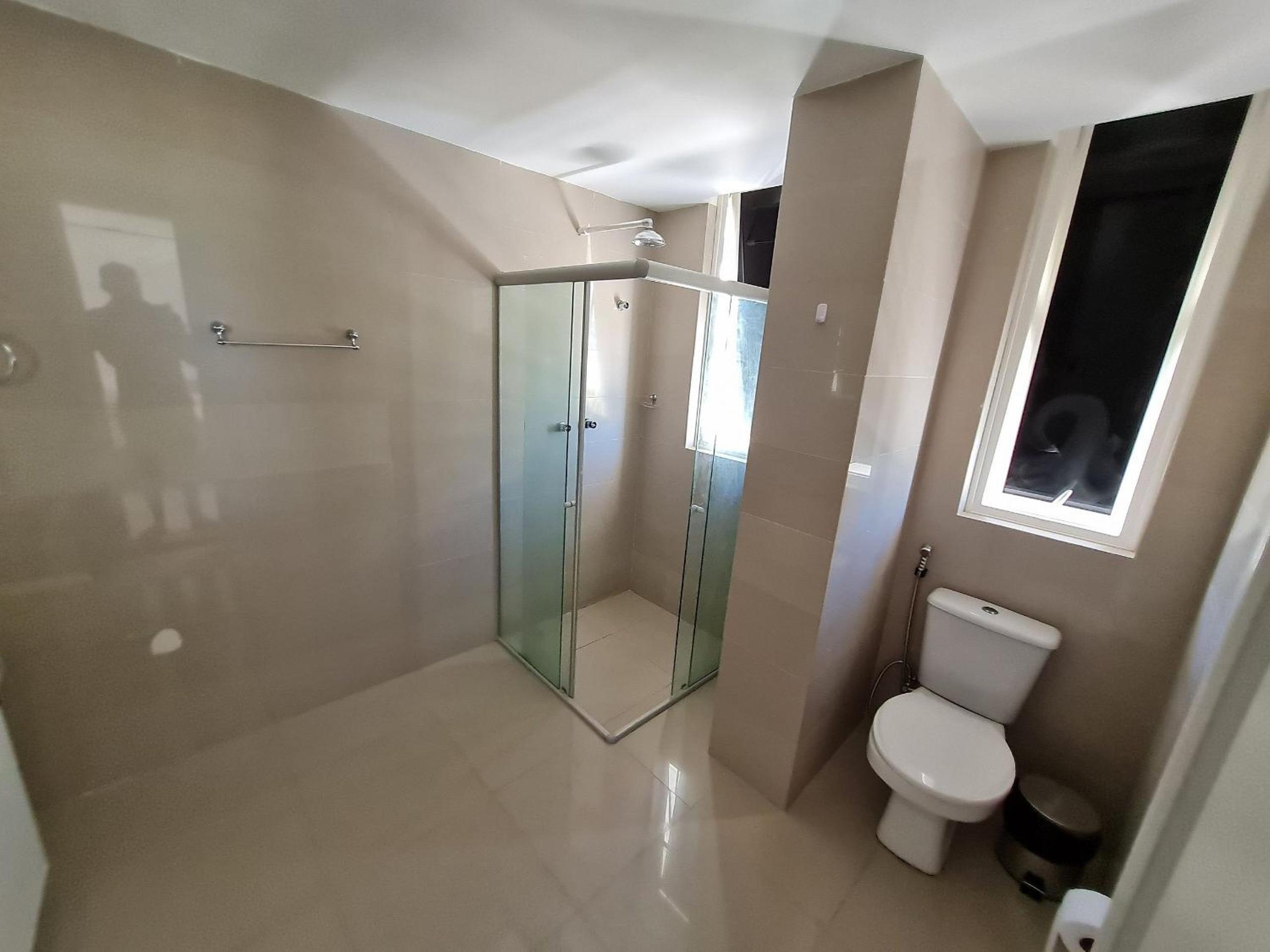 Deluxe Queen Room - Photo 5