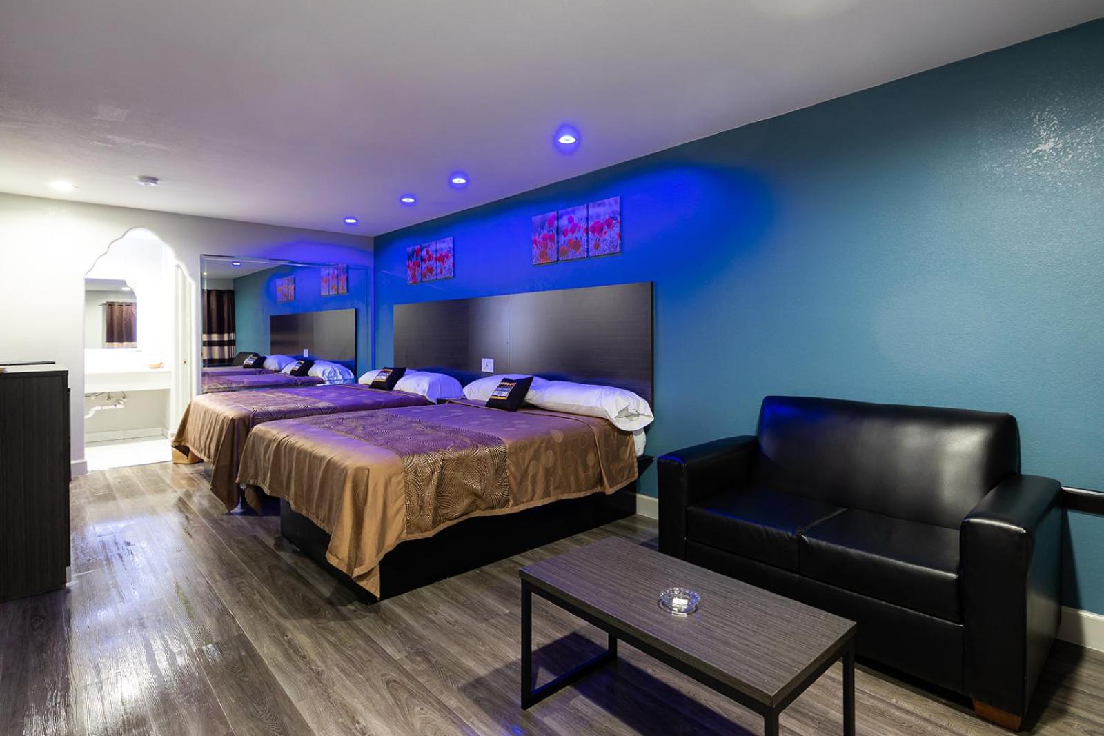 Queen Room - Photo 8