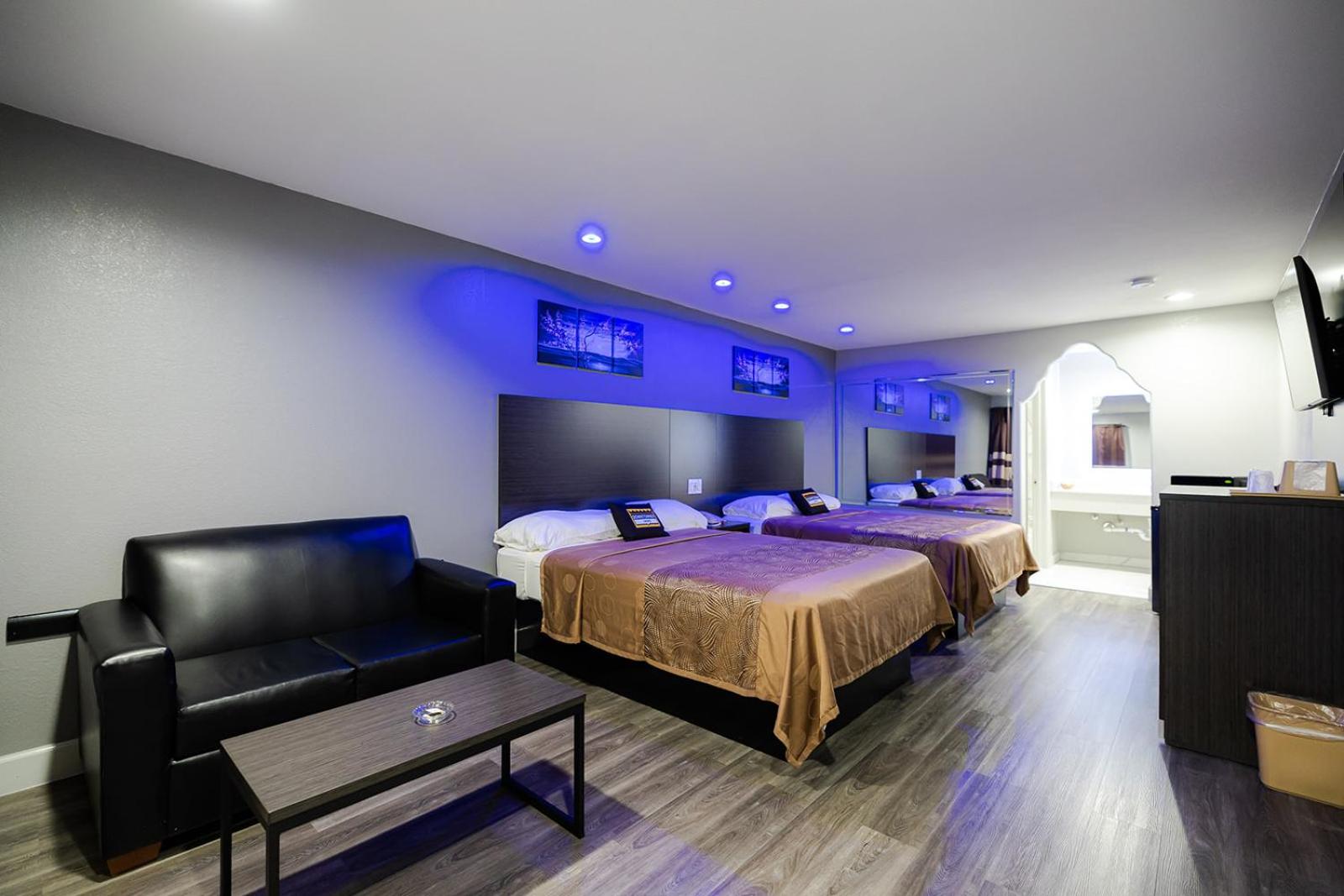 Queen Room - Photo 9