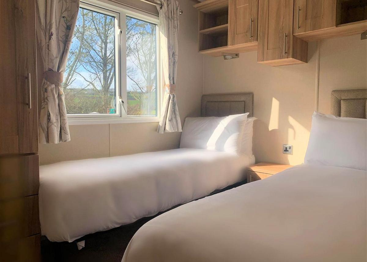Two-Bedroom Holiday Home photo 2