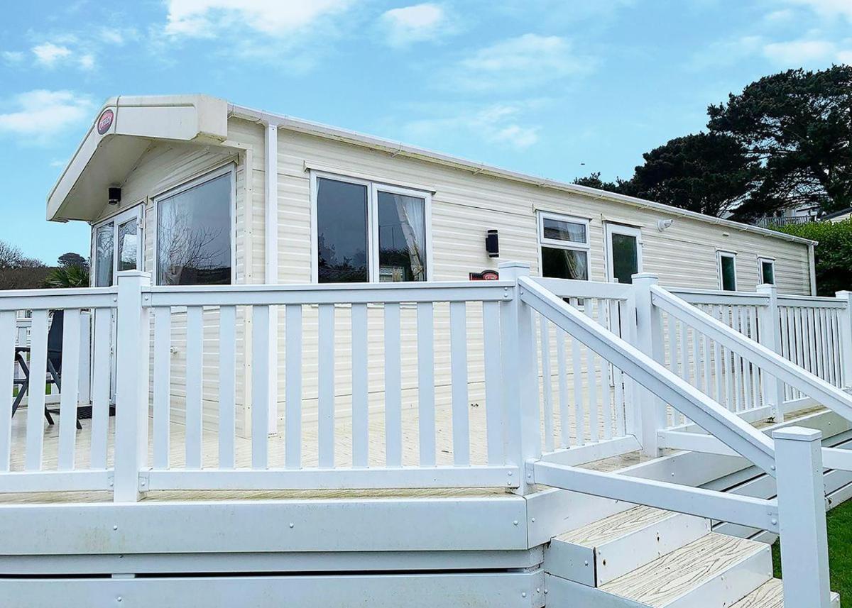 Three-Bedroom Vacation Home  photo 2