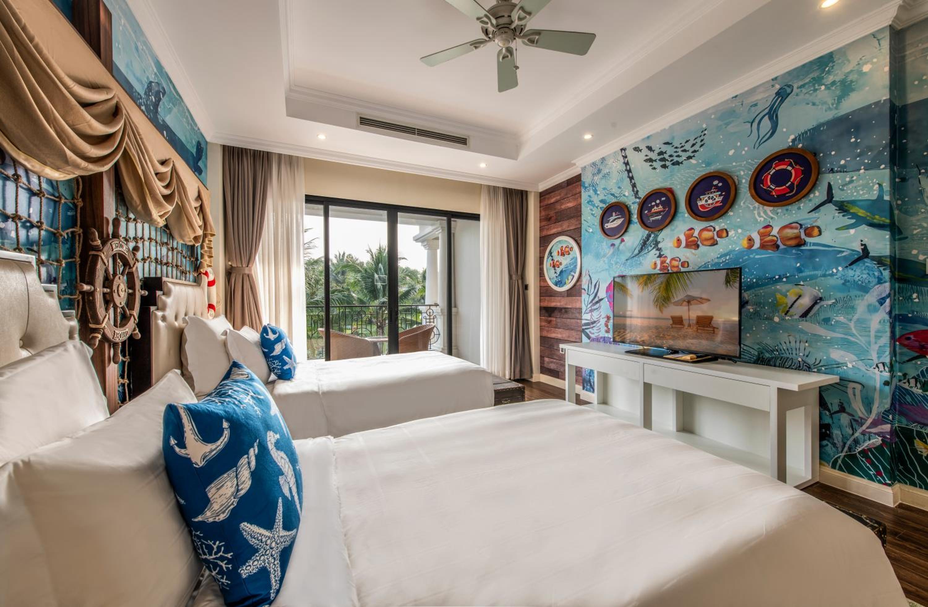 Deluxe Family Villa 4-Bedroom Nautilus thumbnail 5