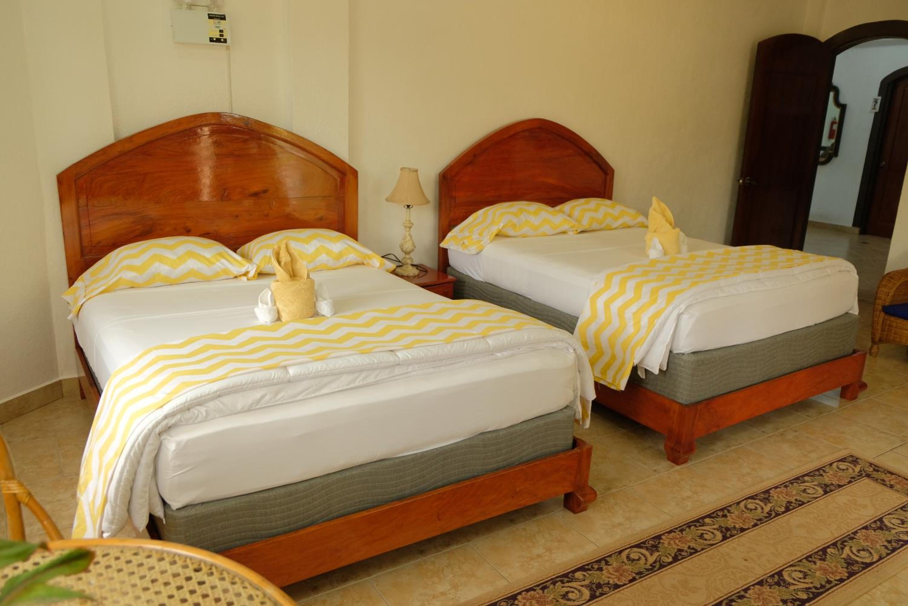 Deluxe Queen Room with Two Queen Beds