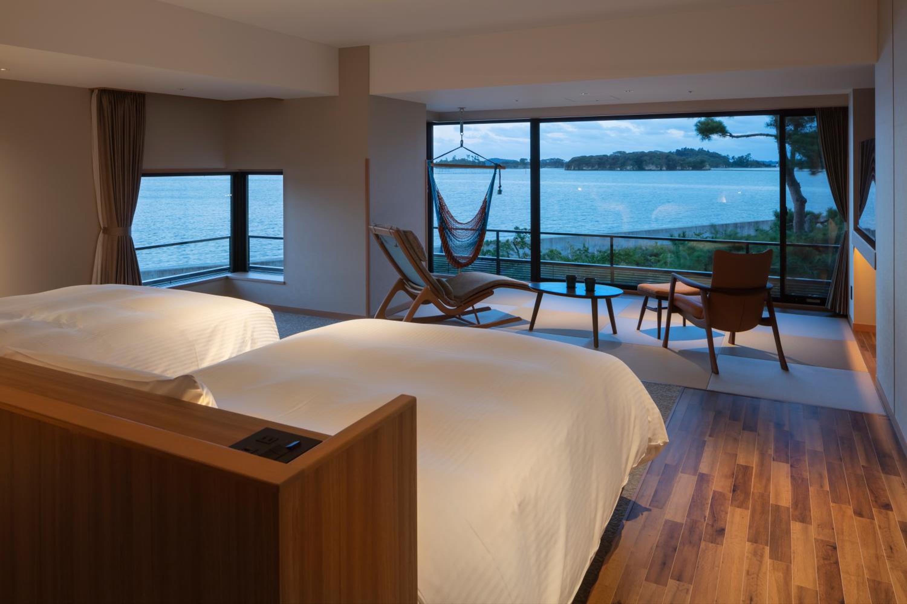 Large Twin Room