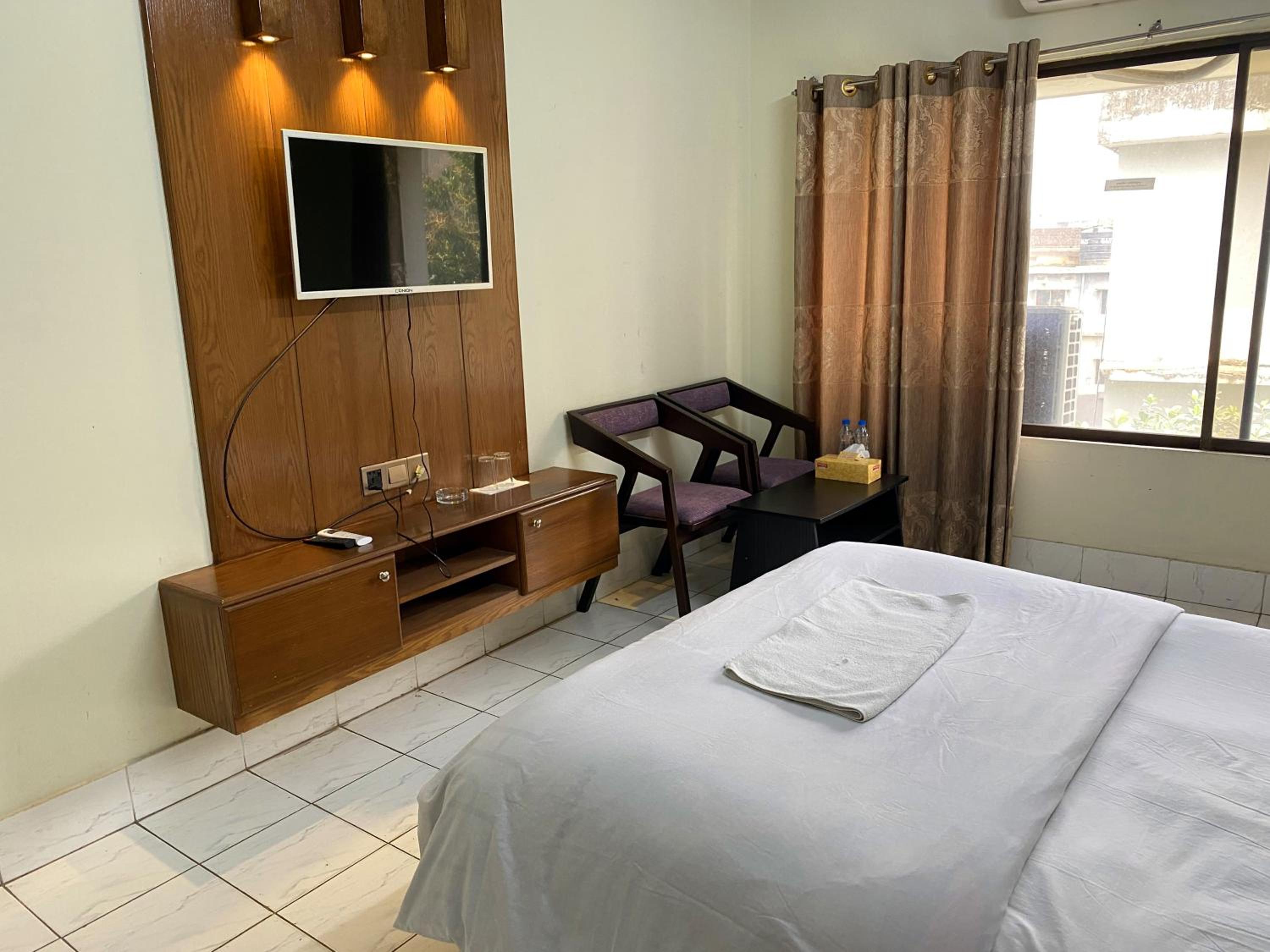 Deluxe Double Room photo 3