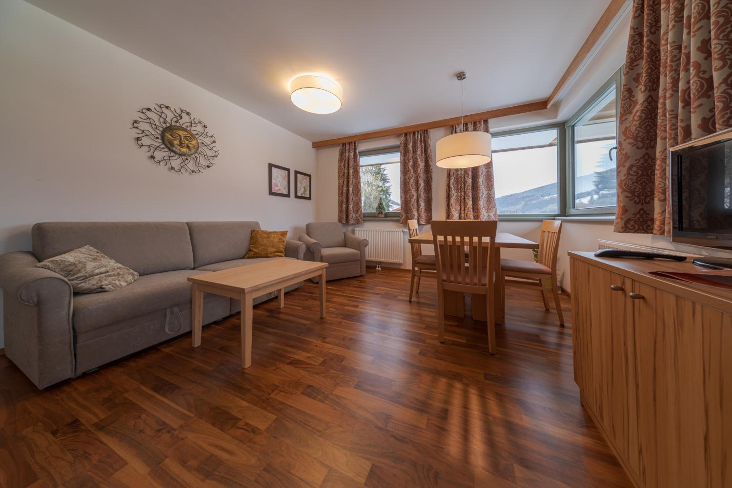 One-Bedroom Apartment with Balcony