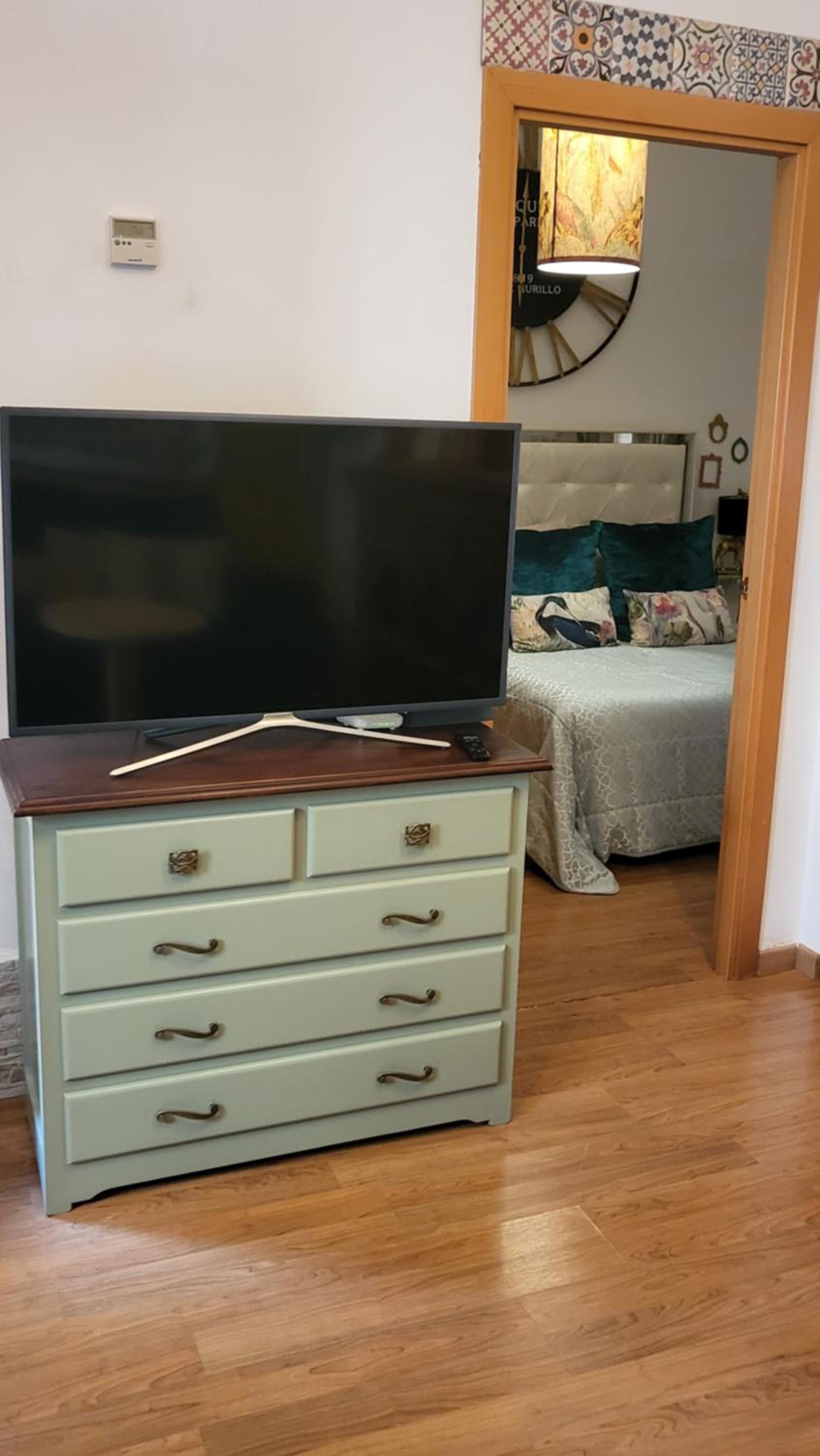 One-Bedroom Apartment - Photo 6