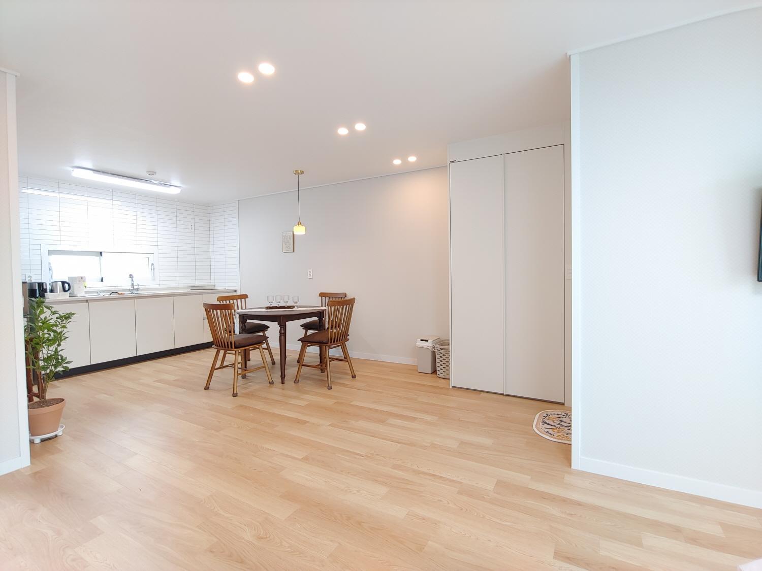 Double Room with Terrace - Photo 4