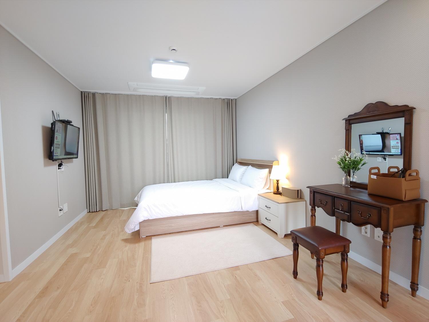 Double Room with Terrace - Photo 11