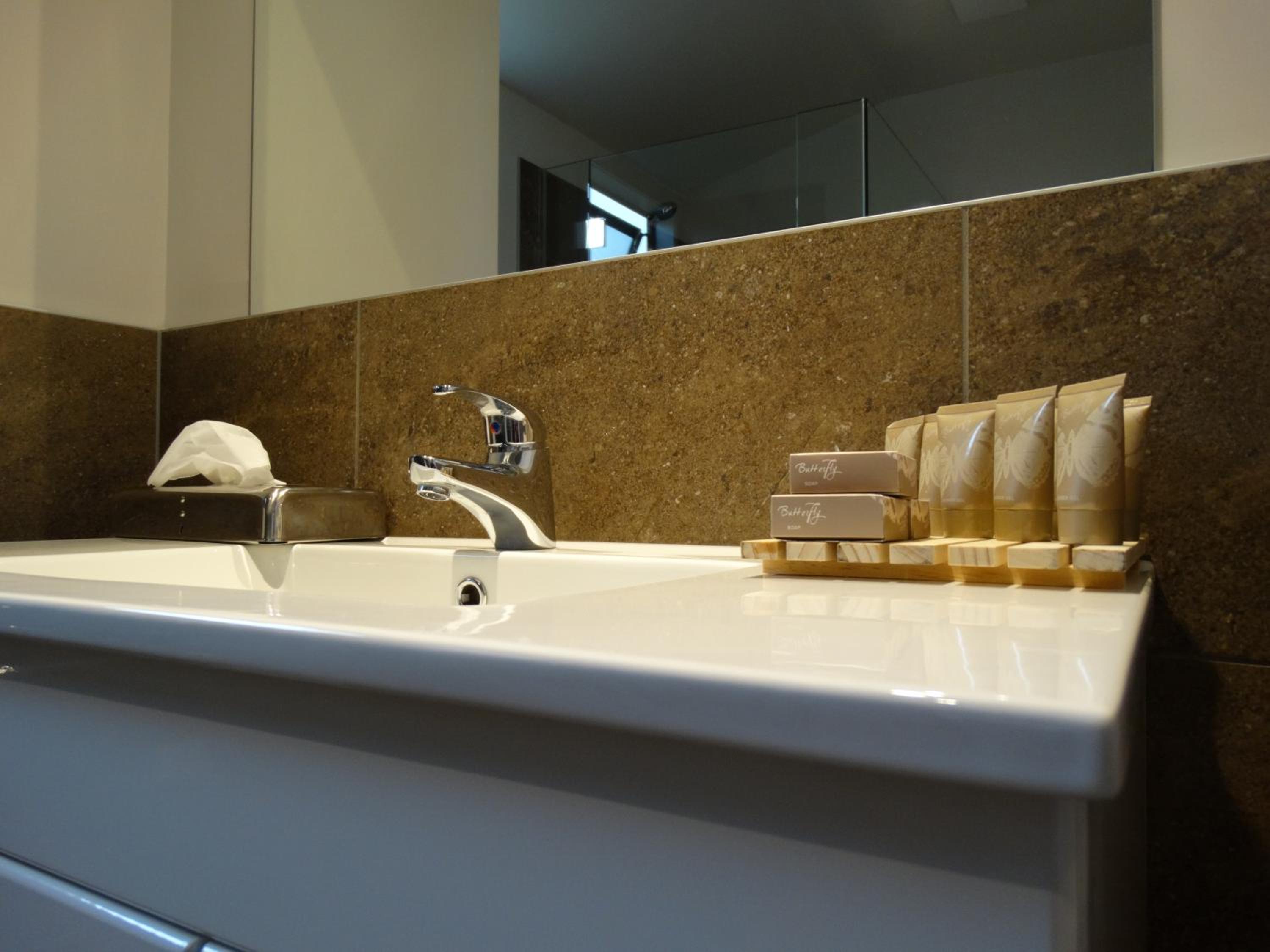Two-Bedroom Apartment - Photo 2