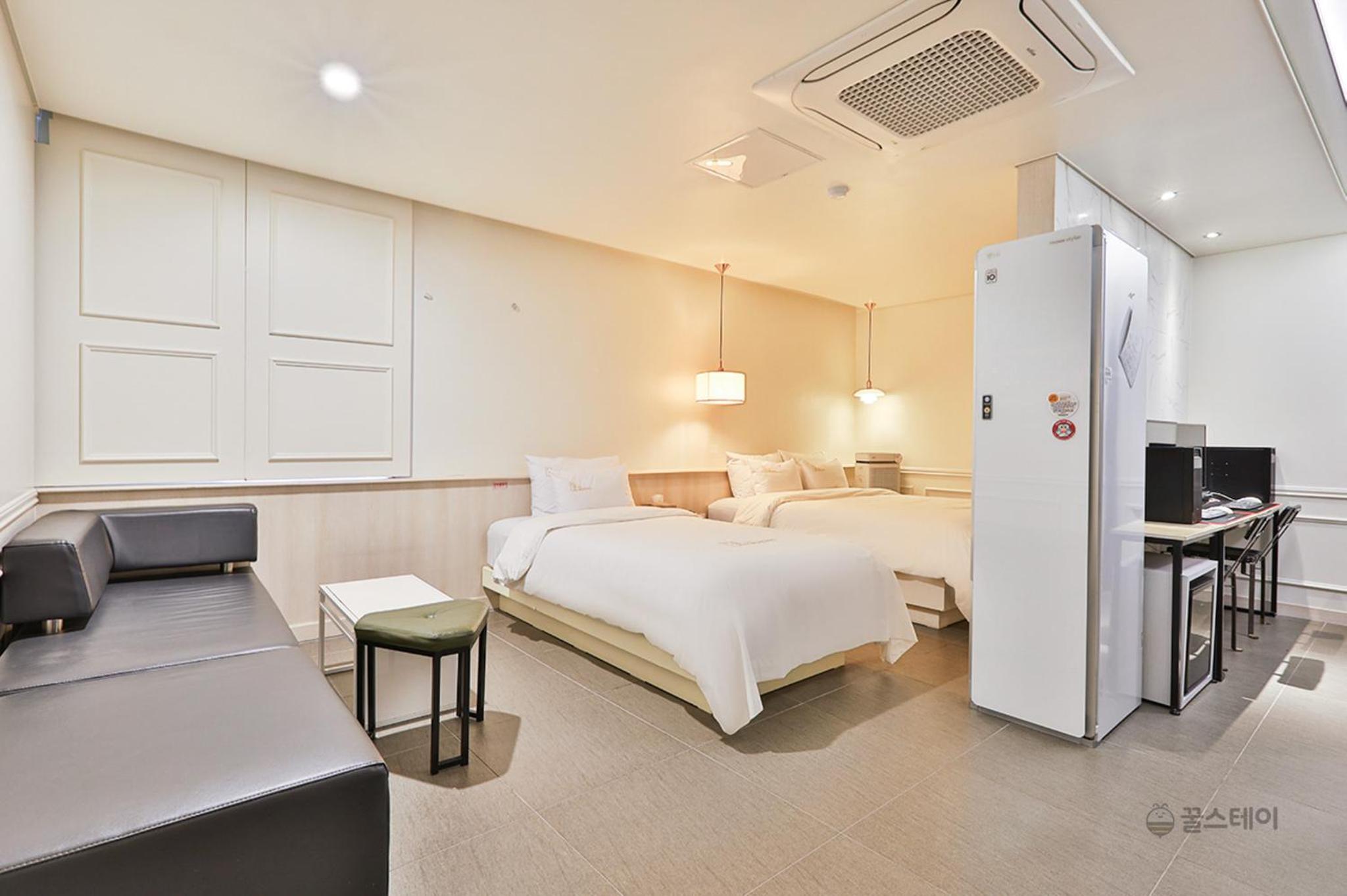 Deluxe Twin Room photo 2