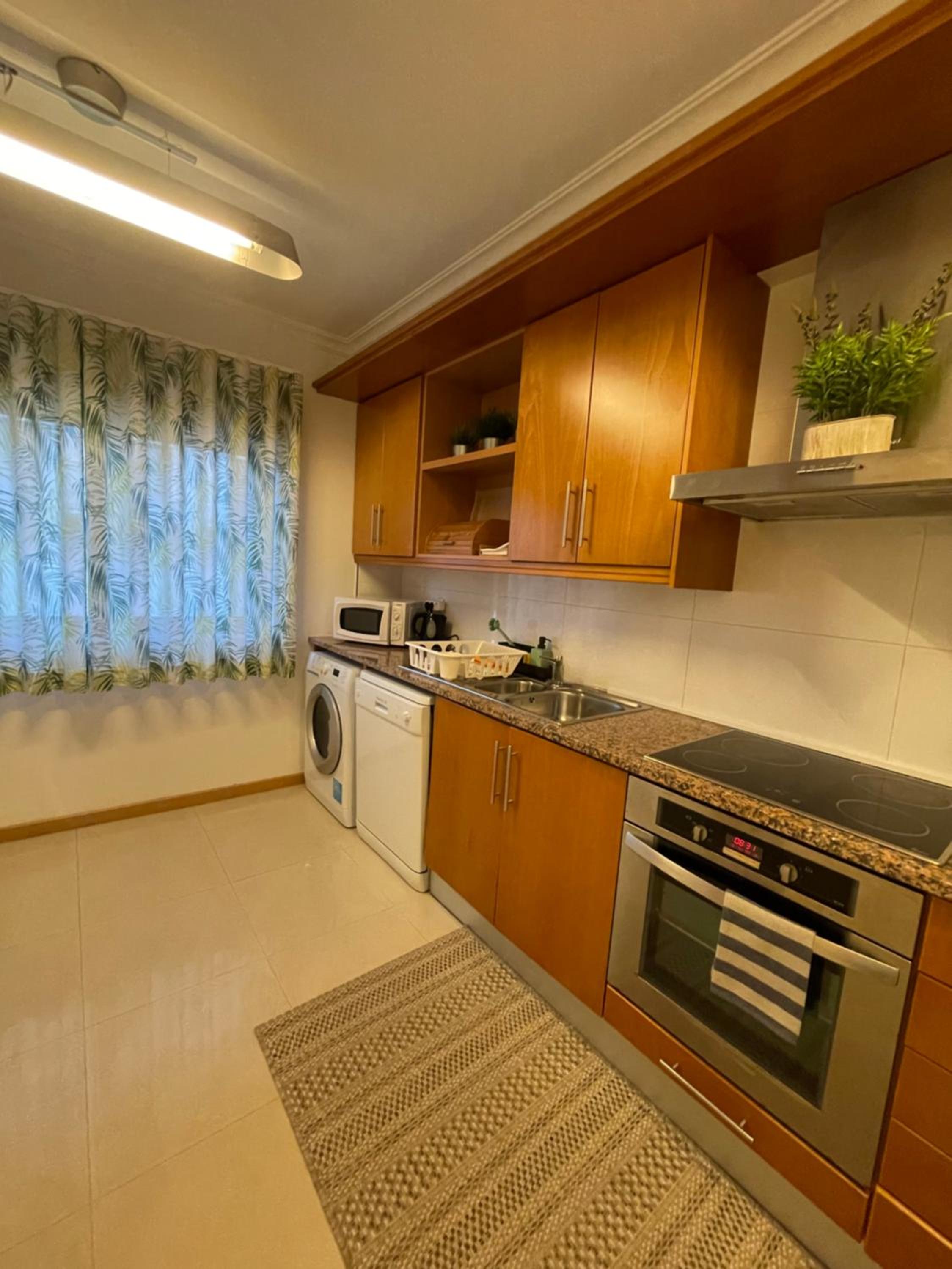 Apartment - Photo 8